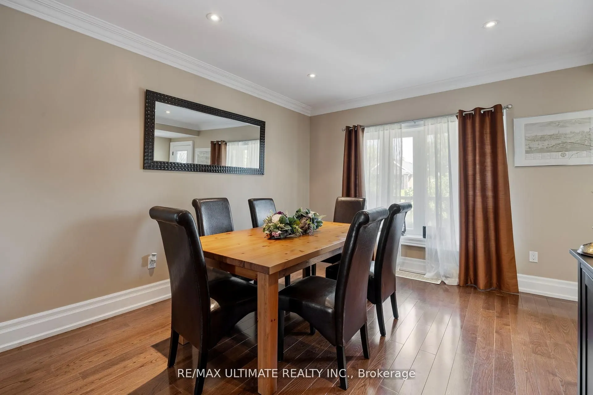 23 Seneca Avenue