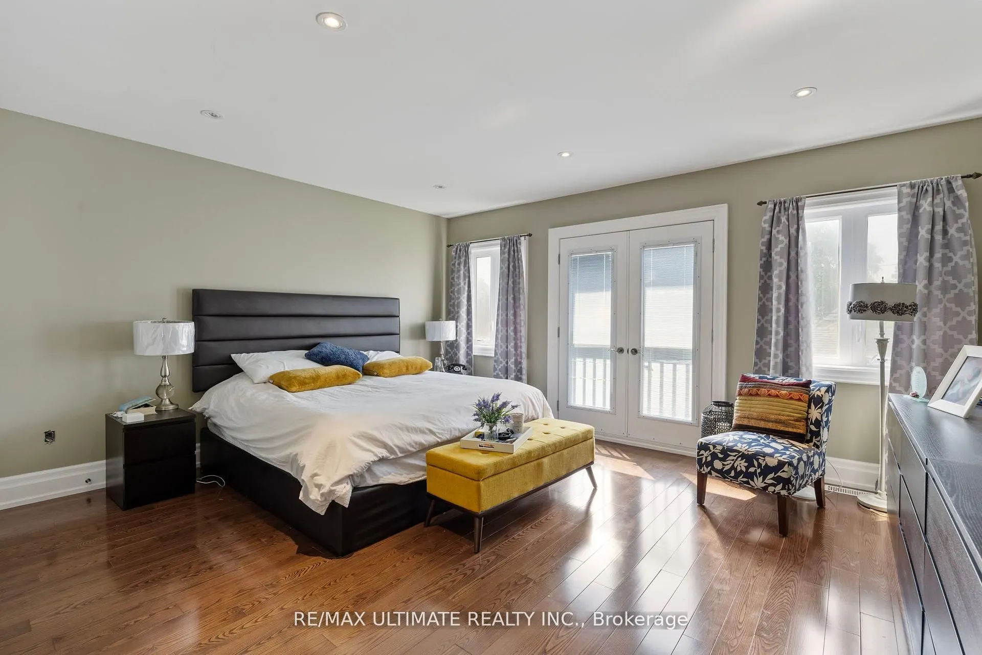 23 Seneca Avenue