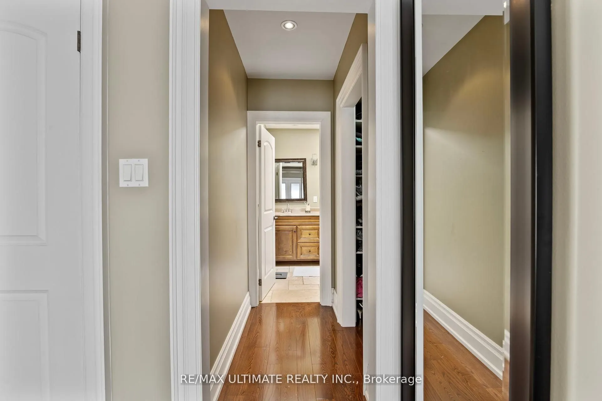 23 Seneca Avenue