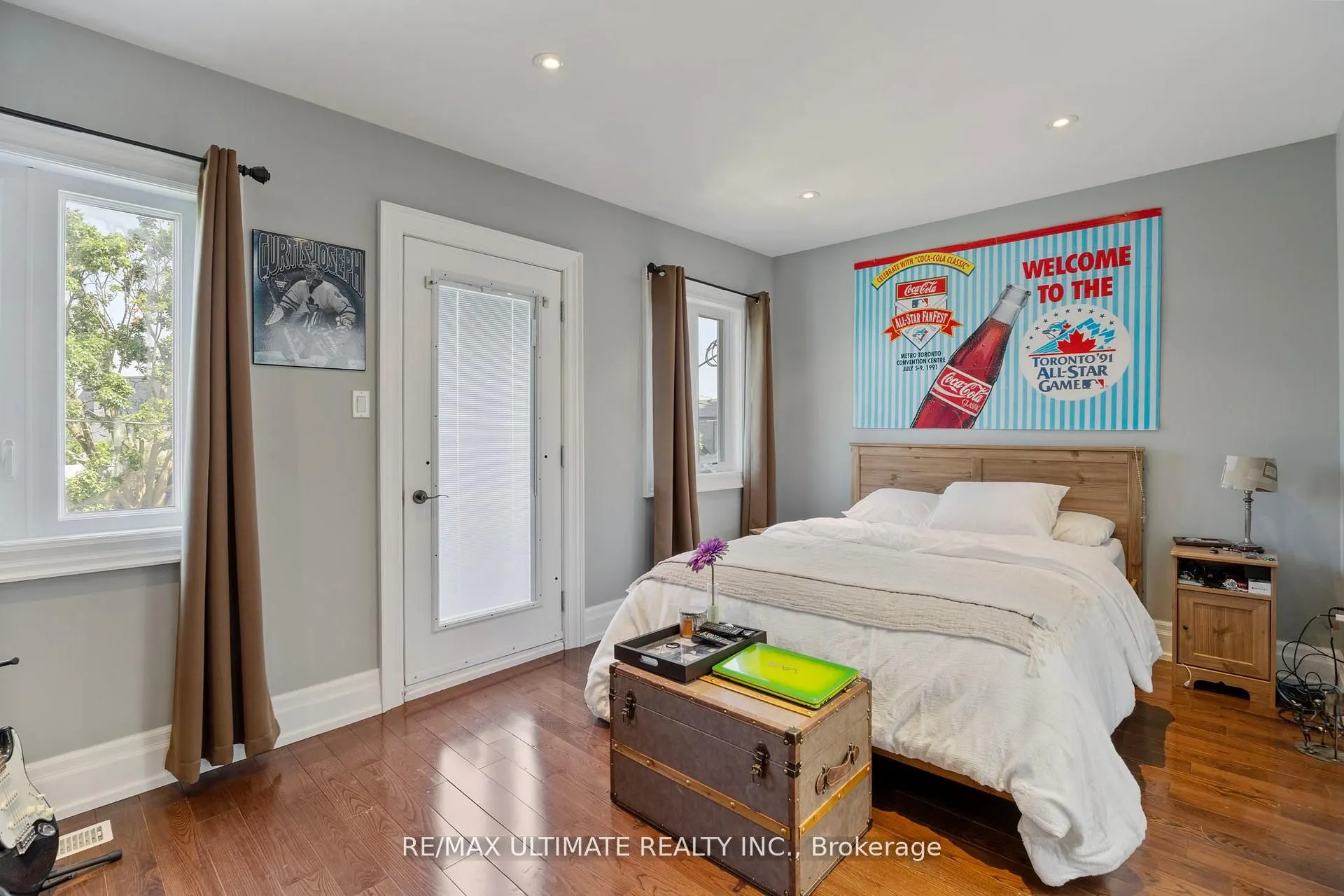 23 Seneca Avenue