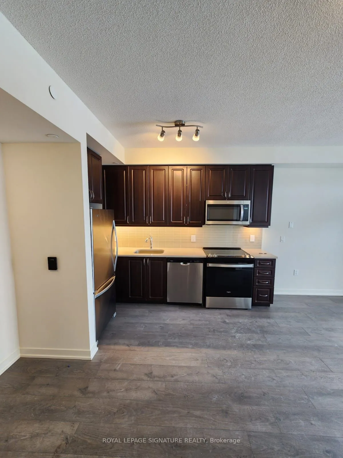 38 Annie Craig Drive, #1410