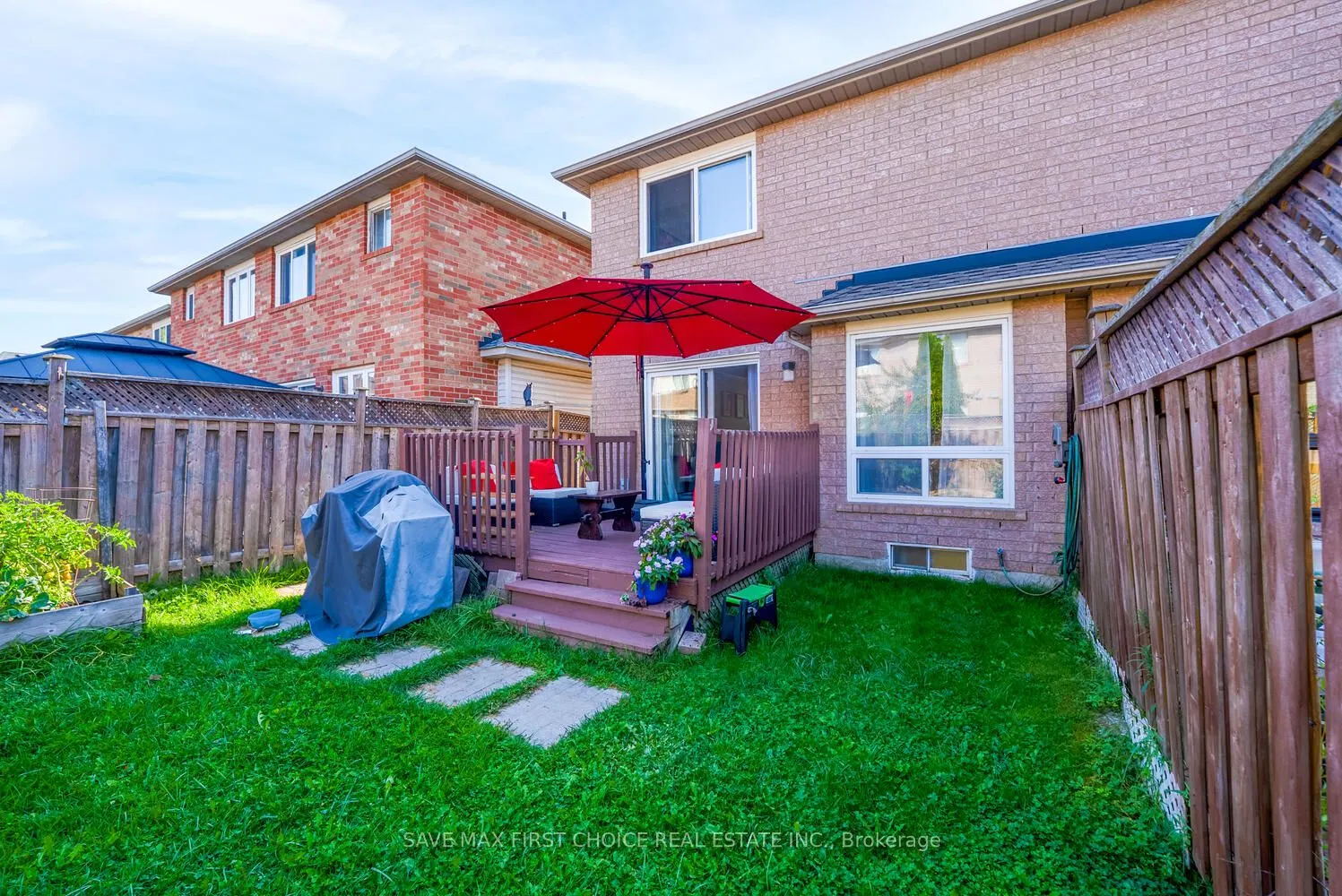 3389 Scotch Pine Gate