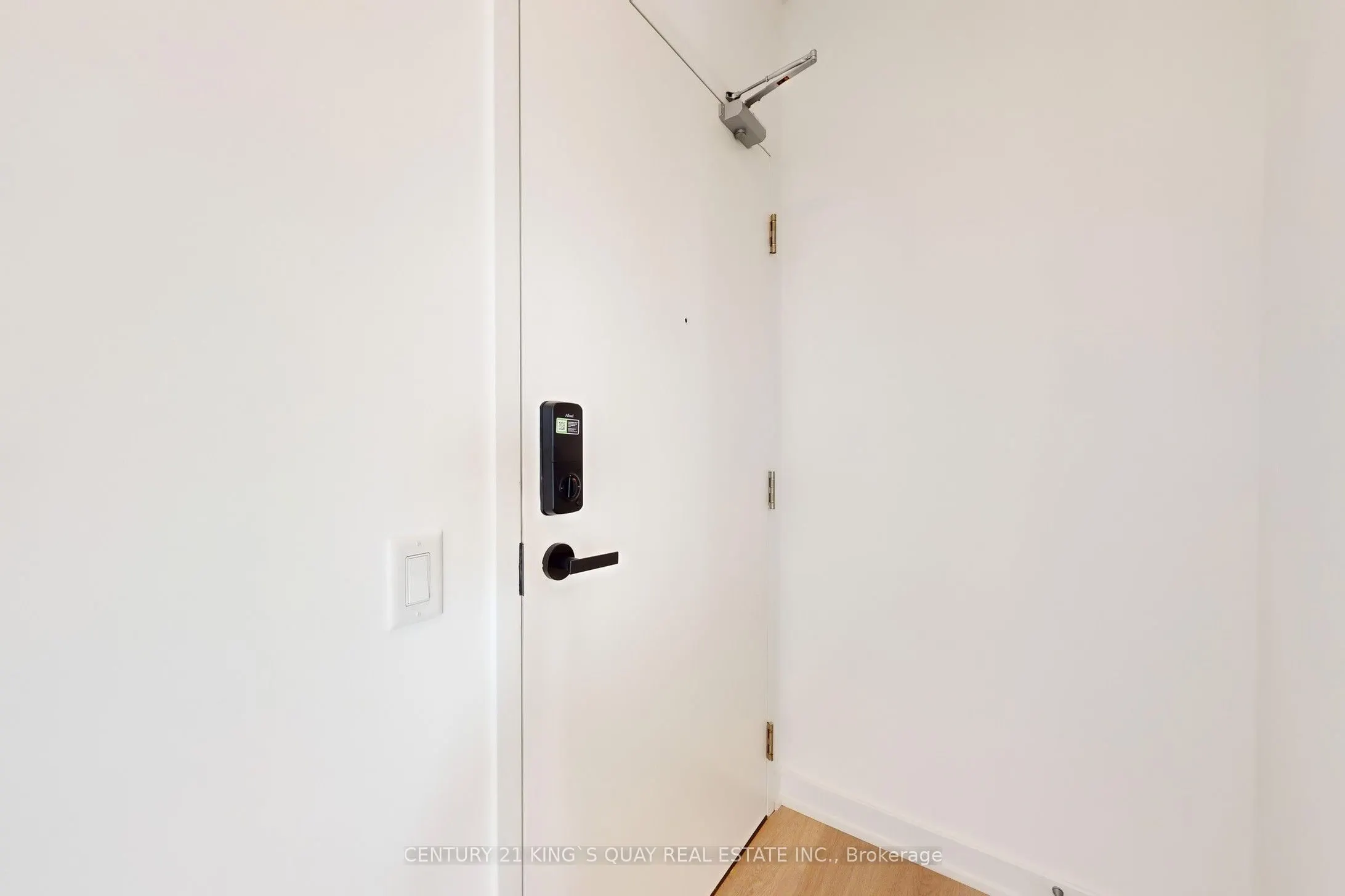 3883 Quartz Road, #806