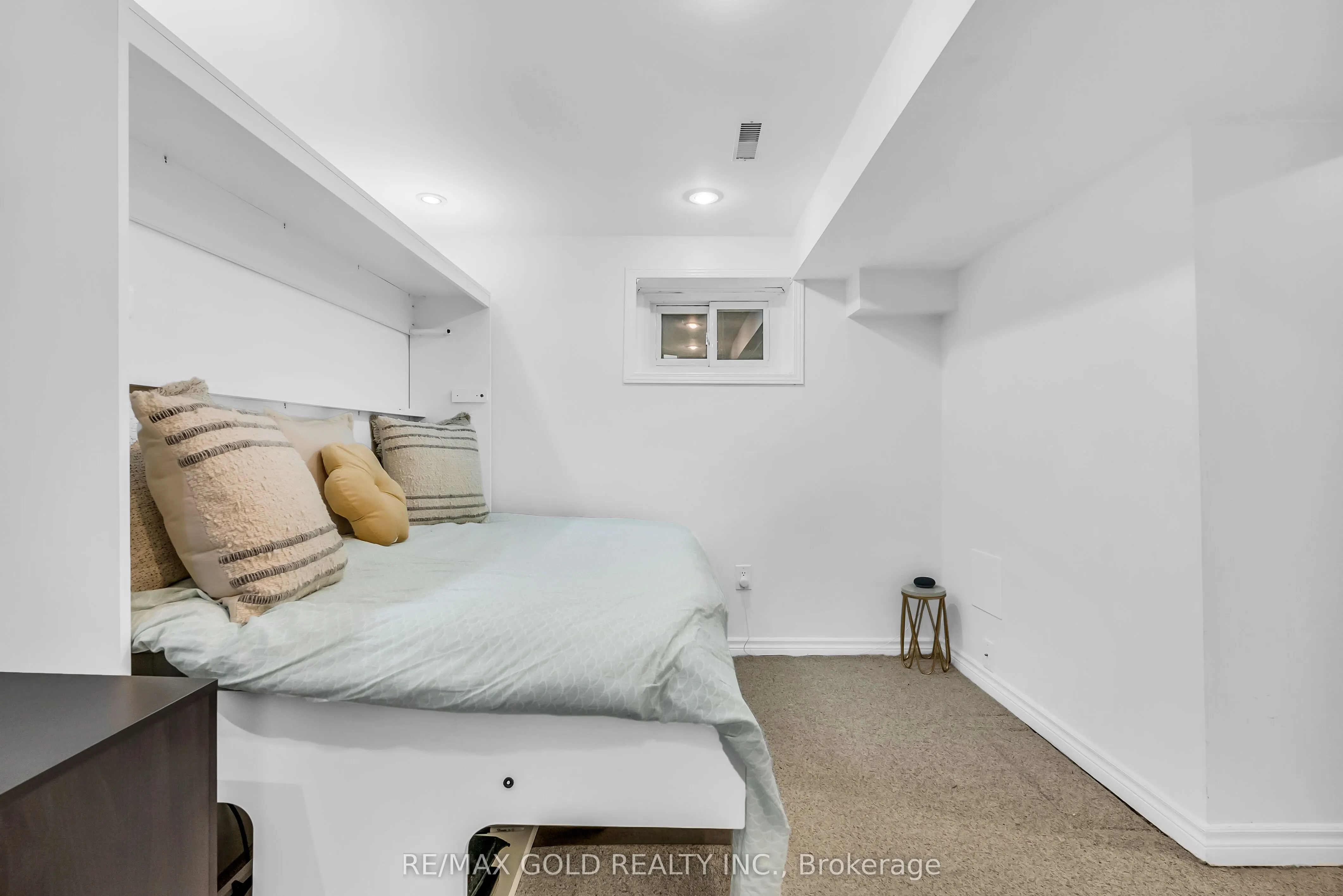 3065 Lenester Drive, #7