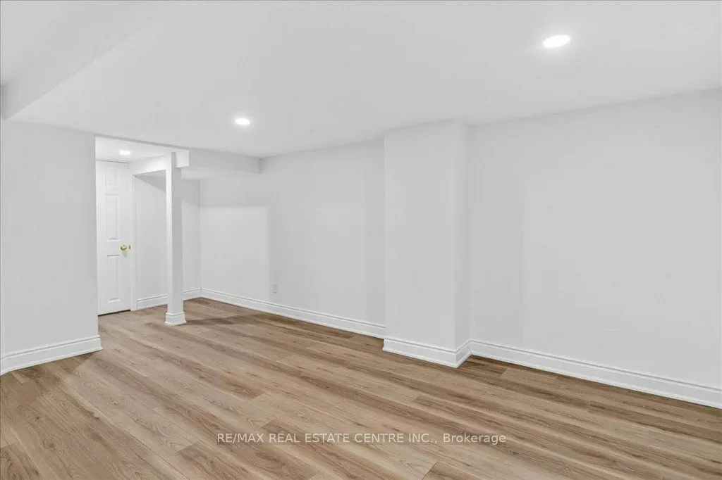 852 Bessy Trail