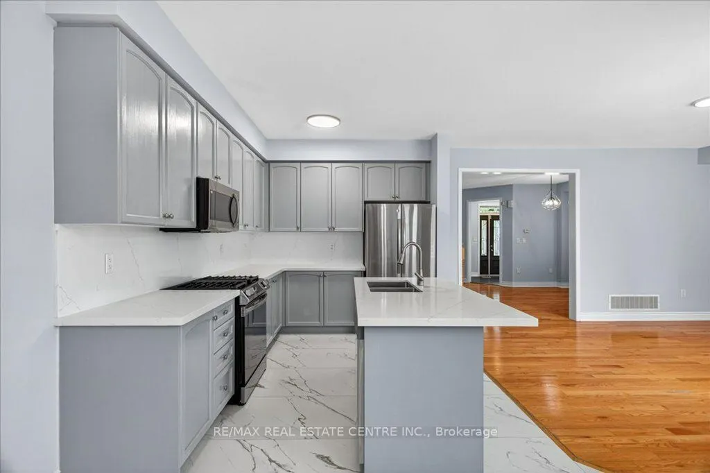 852 Bessy Trail