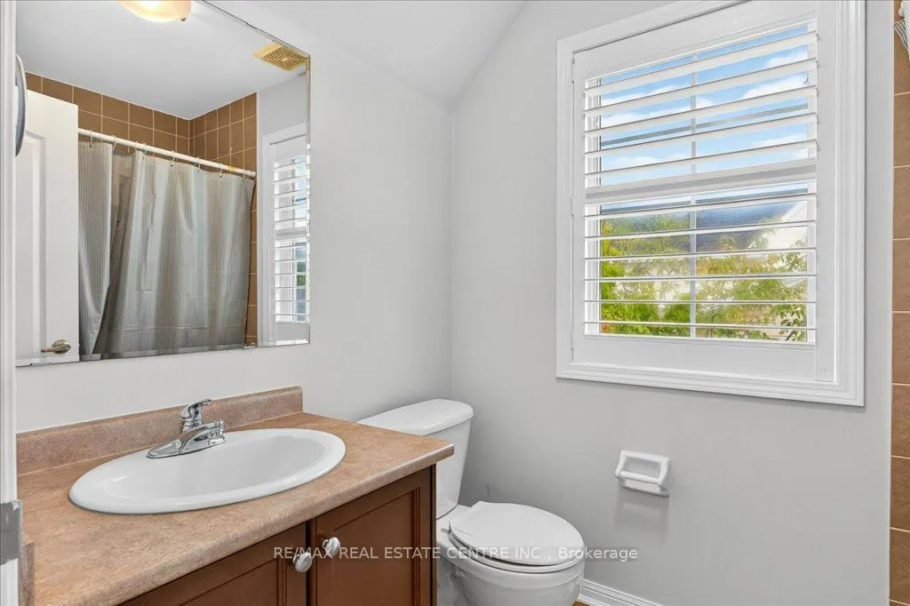 852 Bessy Trail