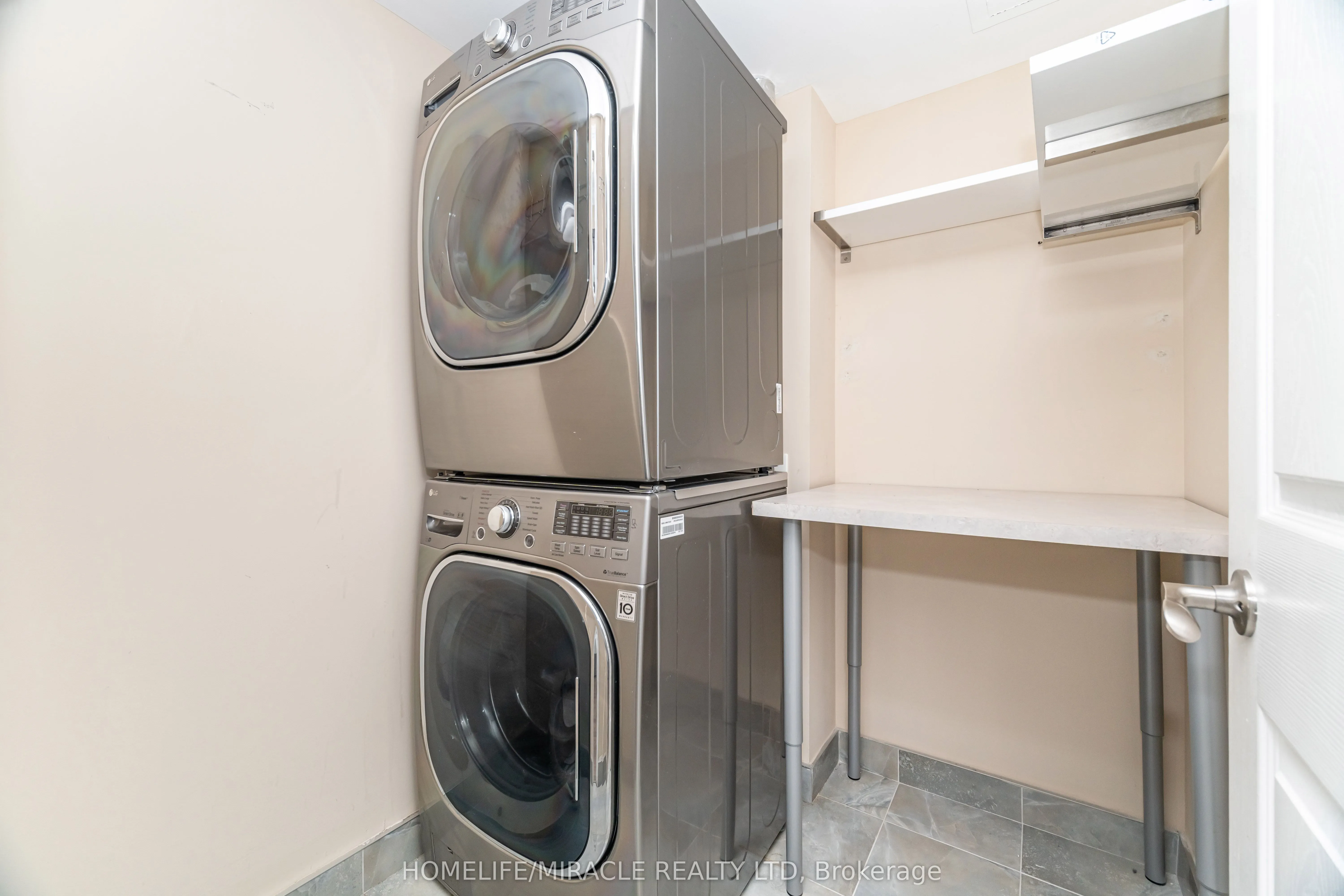 35 kingsbridge Garden Circle, #803