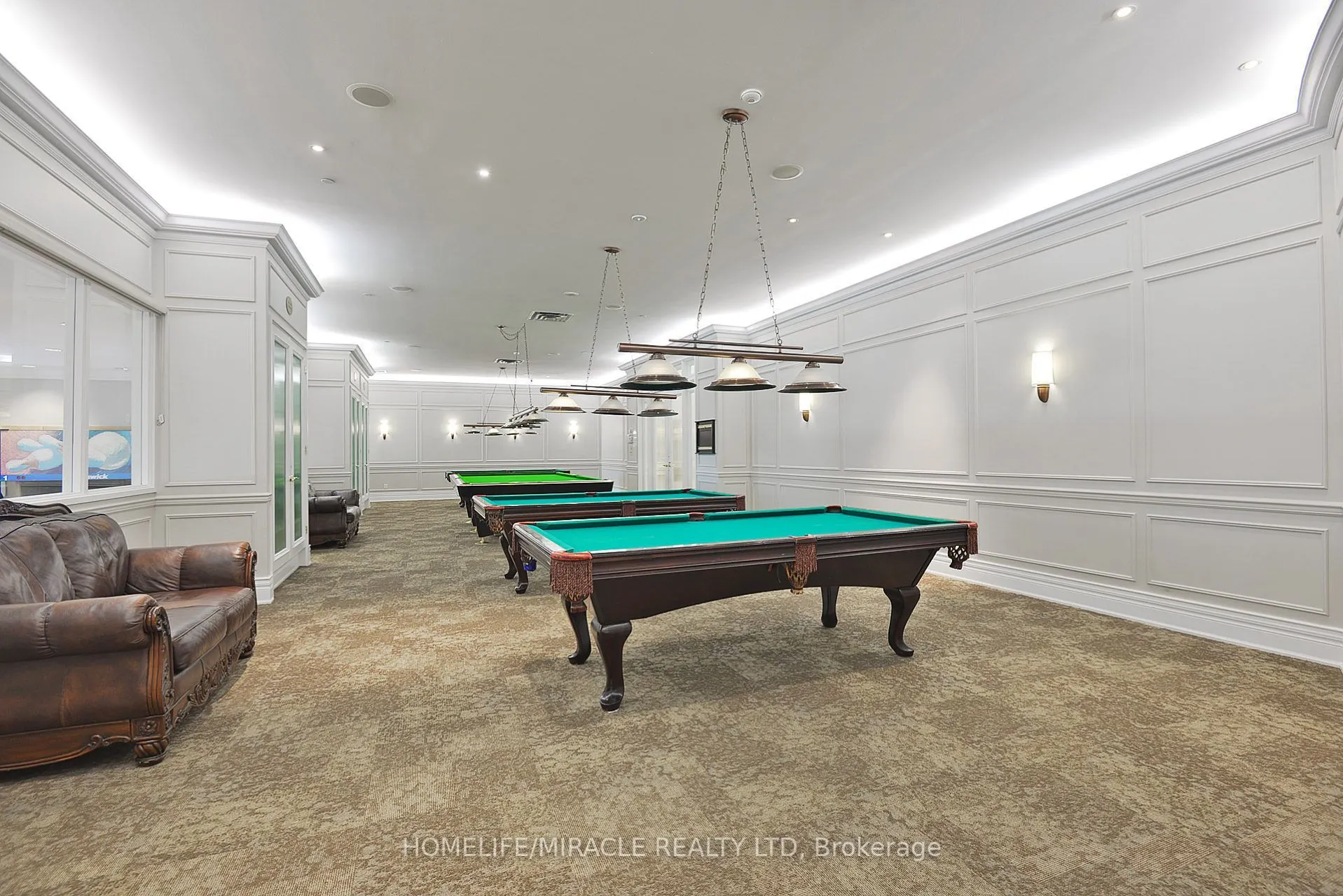 35 kingsbridge Garden Circle, #803