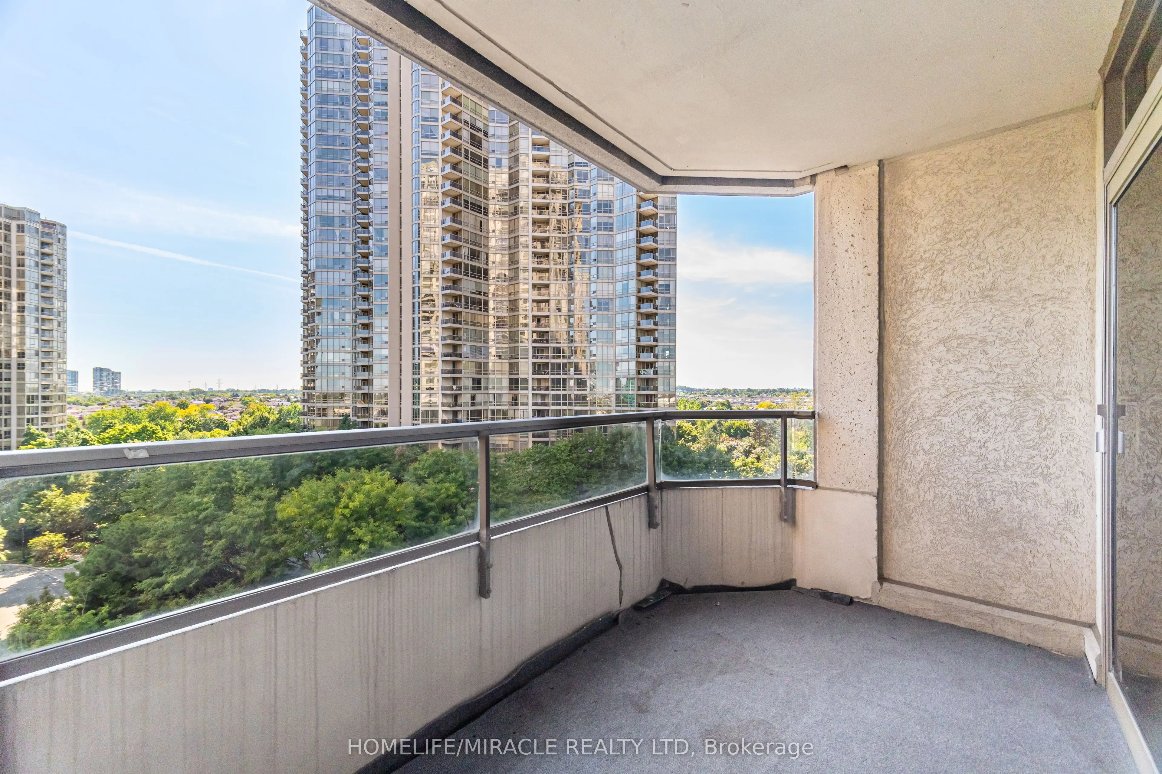 35 kingsbridge Garden Circle, #803