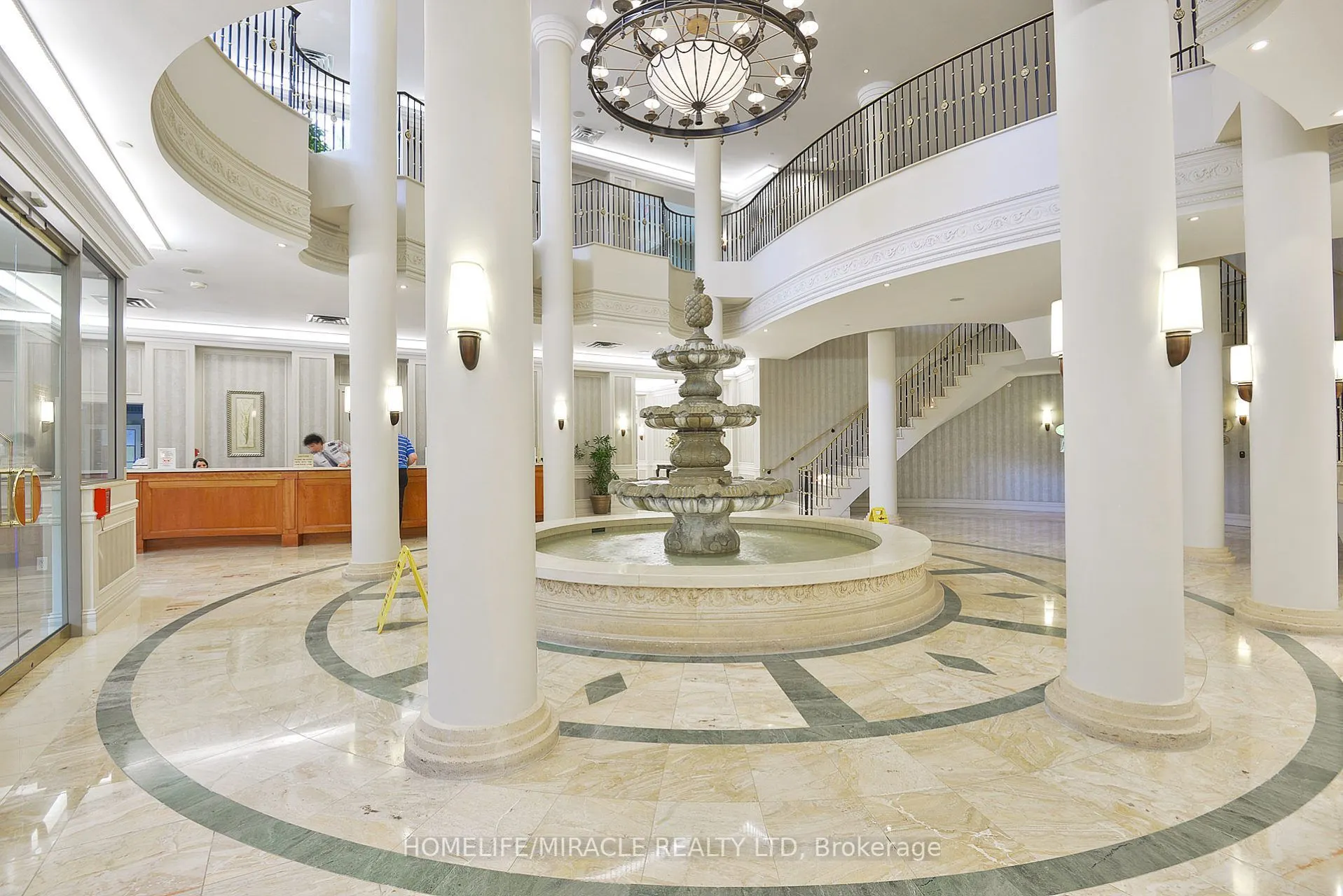 35 kingsbridge Garden Circle, #803