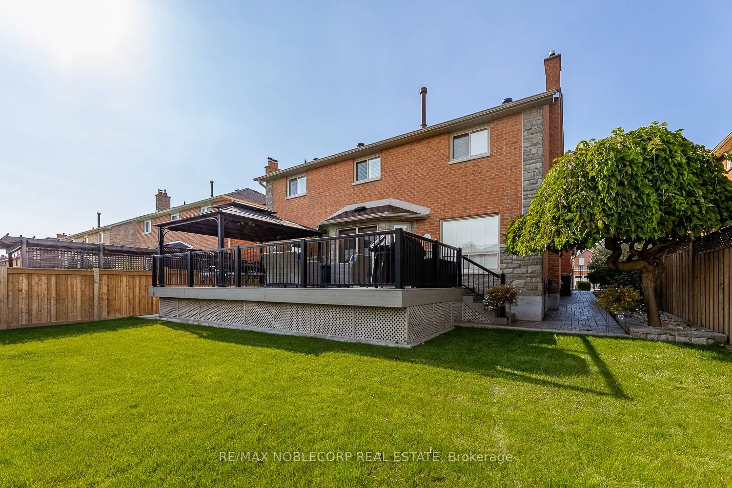 24 Egan Crescent
