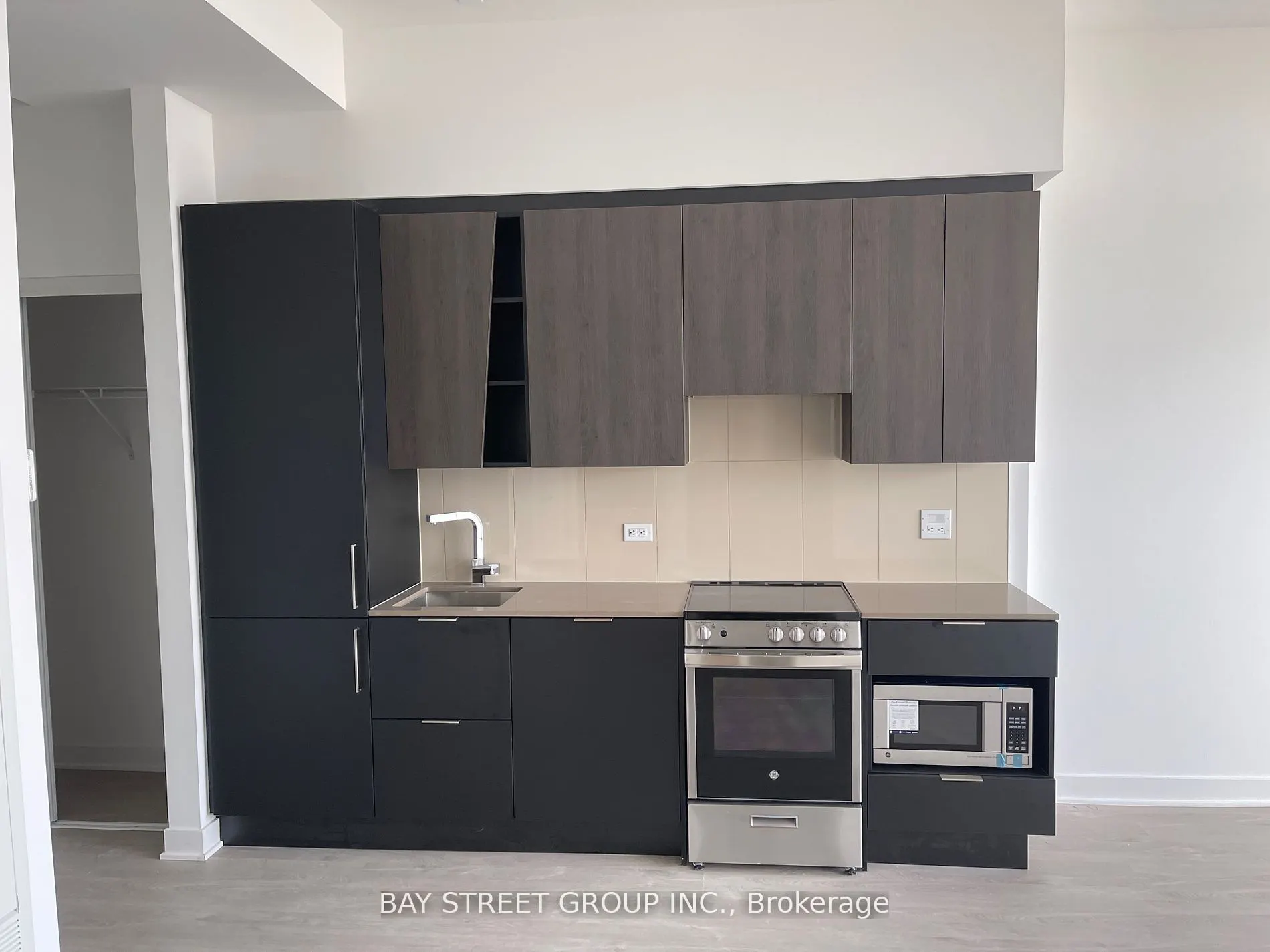 3900 Confederation Parkway, #4808