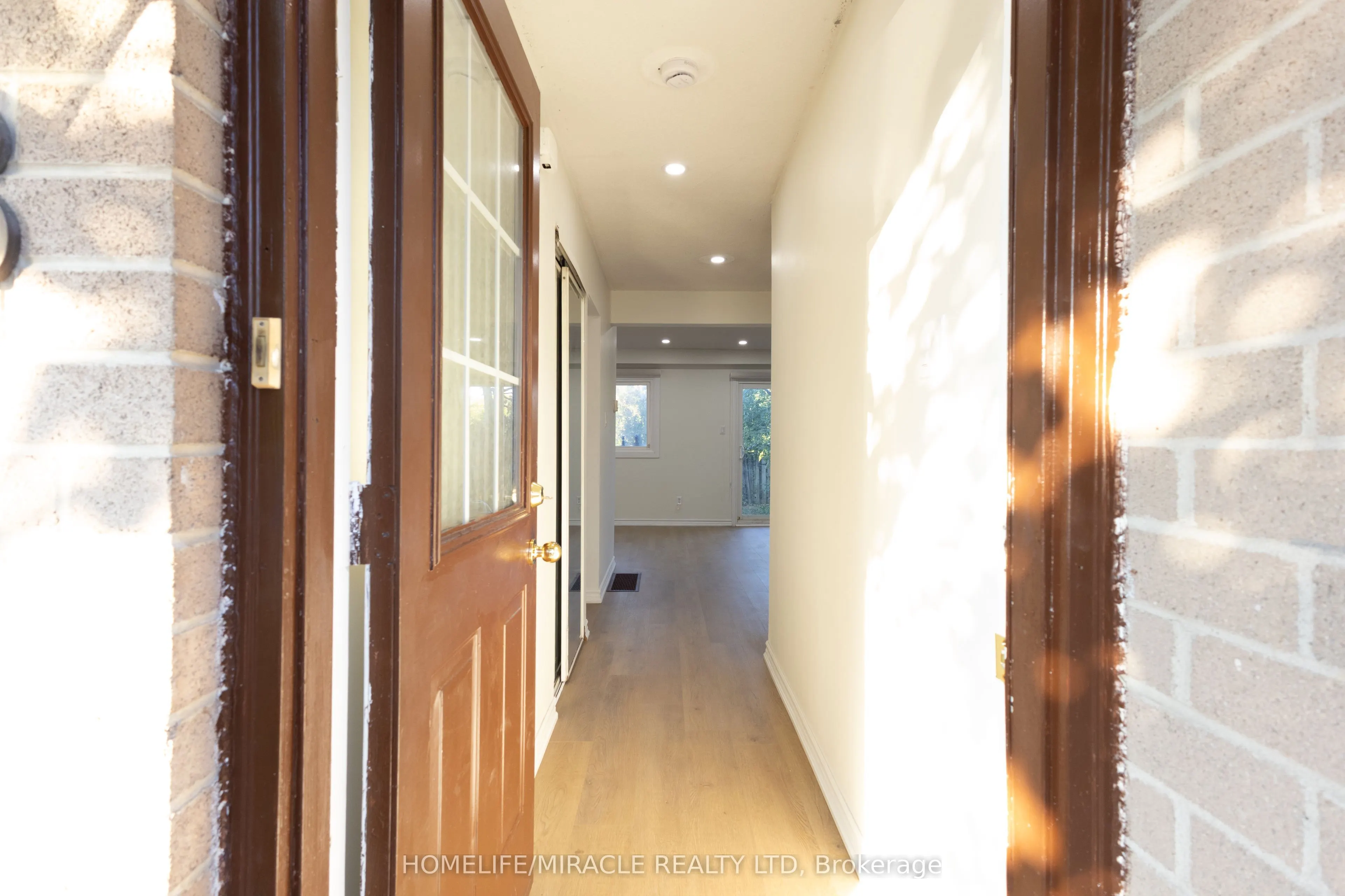 8 Grand Valley Drive
