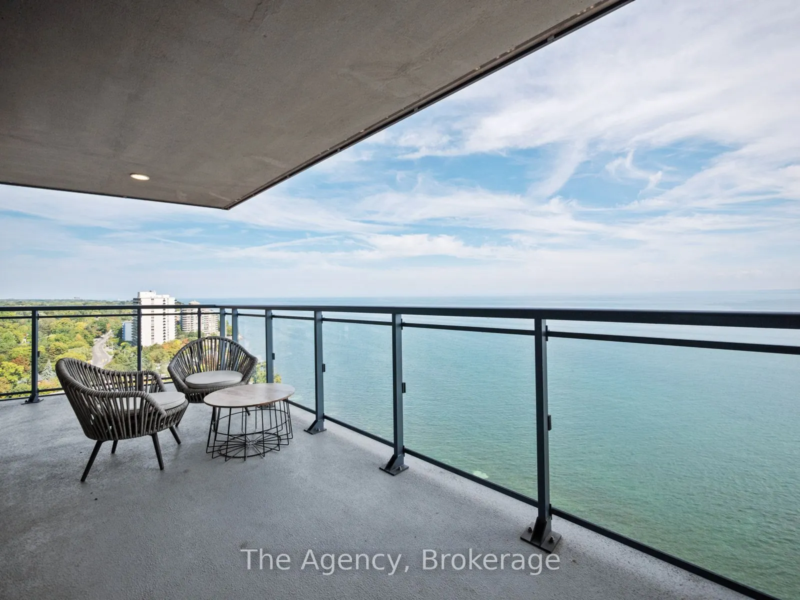 2060 LAKESHORE Road, #1504