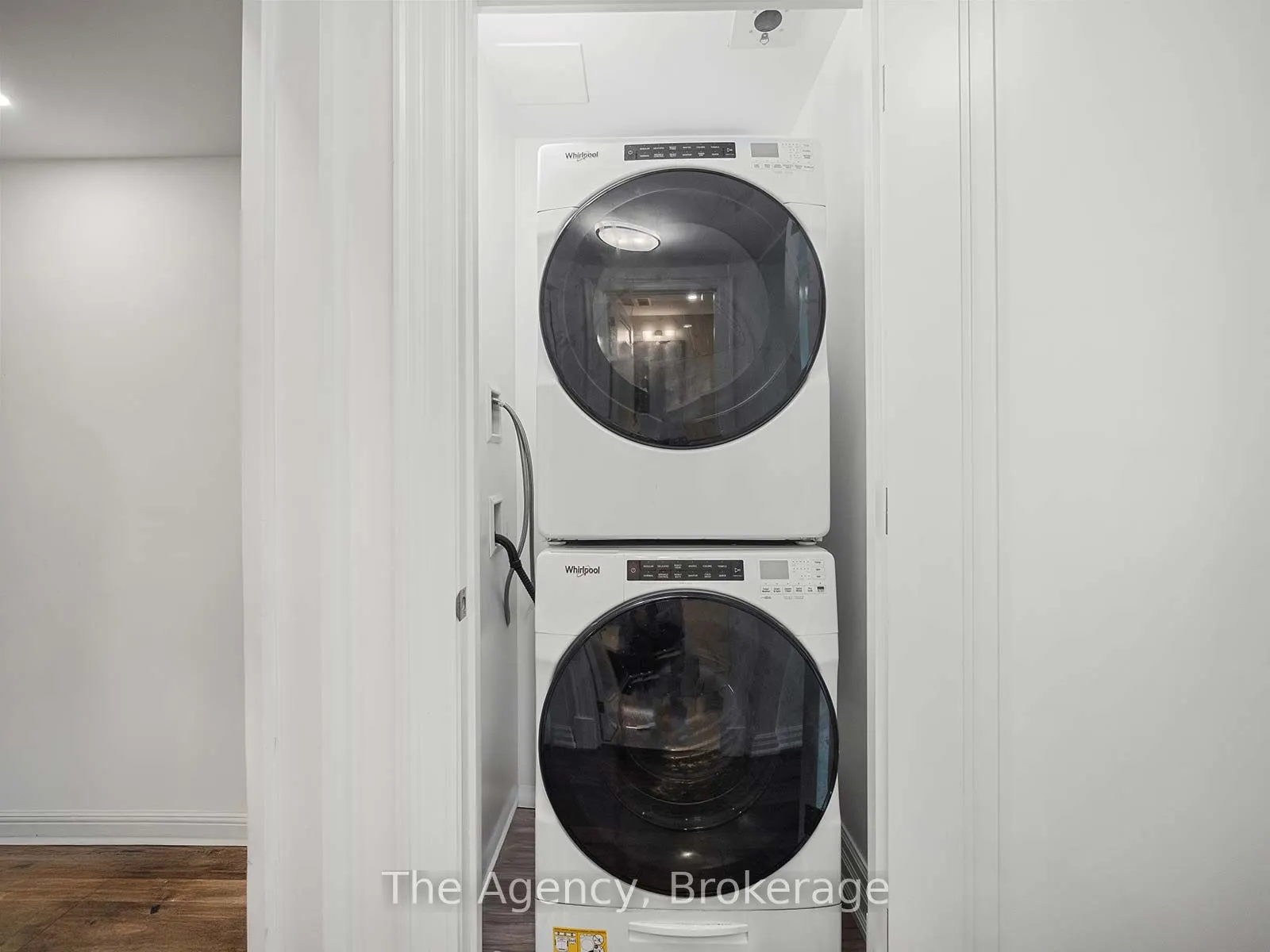 2060 LAKESHORE Road, #1504