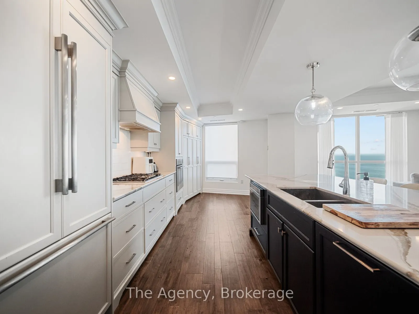 2060 LAKESHORE Road, #1504
