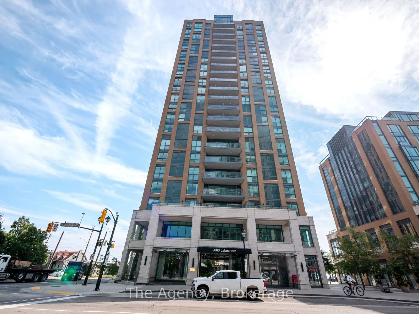 2060 LAKESHORE Road, #1504