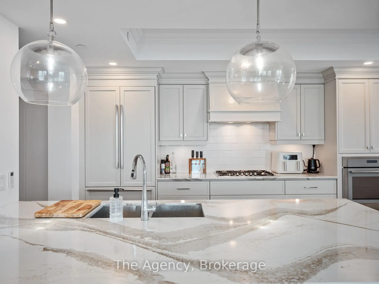 2060 LAKESHORE Road, #1504