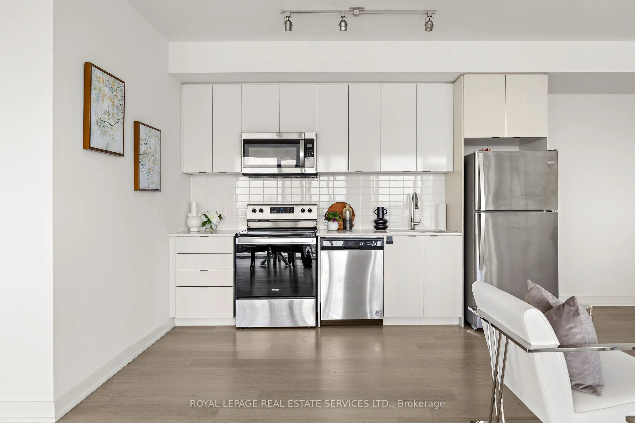 859 The Queensway, #1006