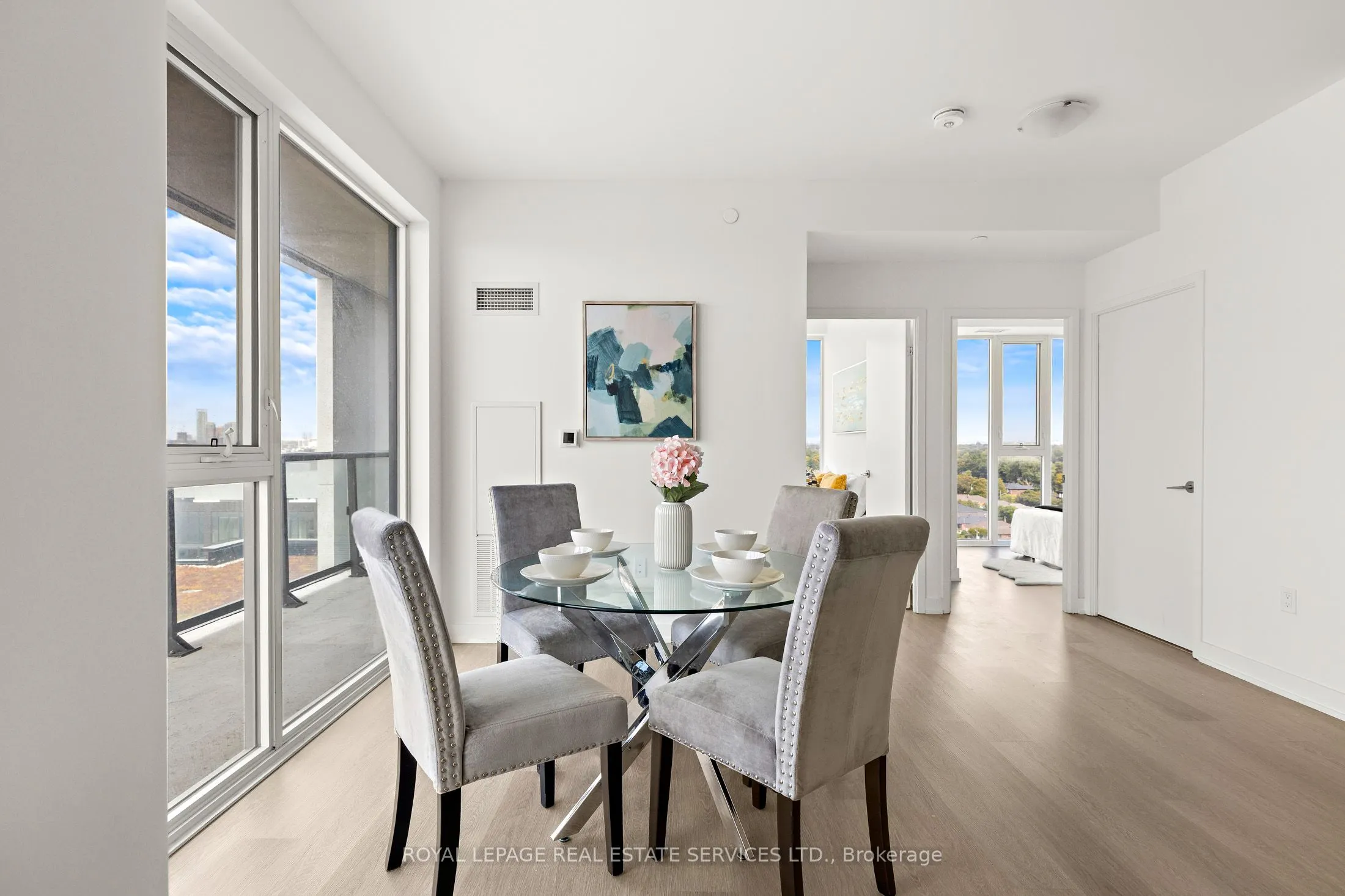 859 The Queensway, #1006