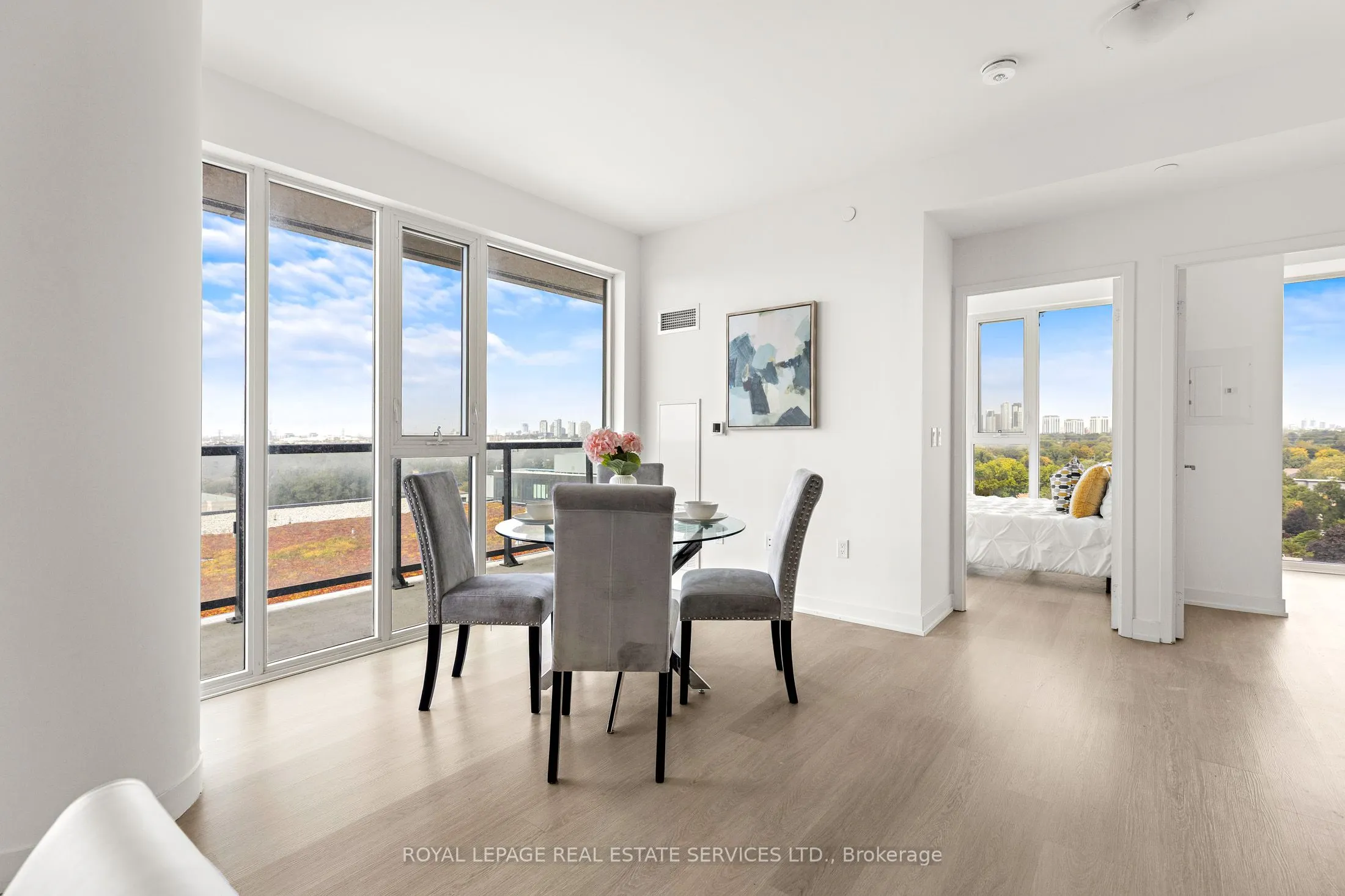 859 The Queensway, #1006