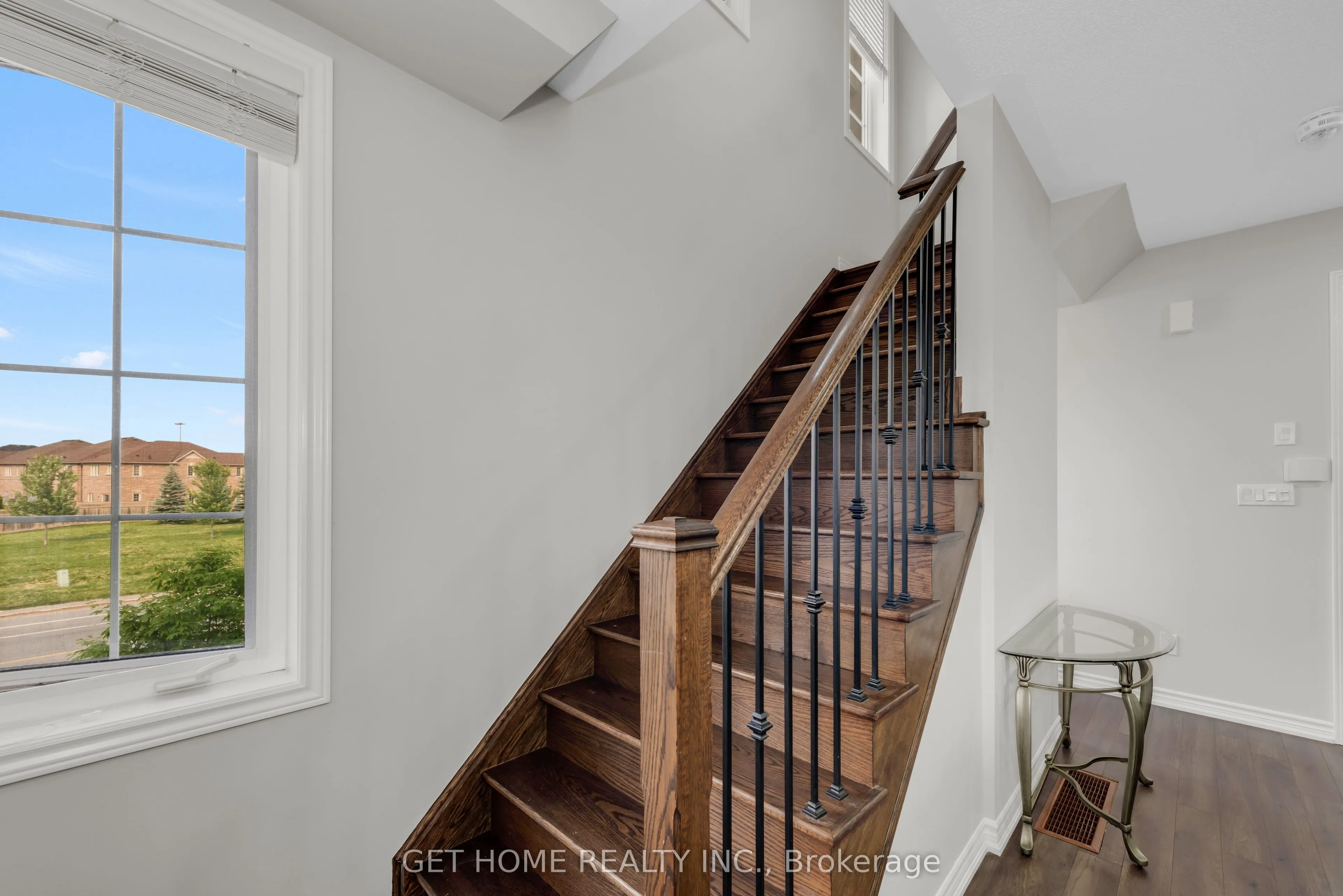 21 Rabbit Run Way