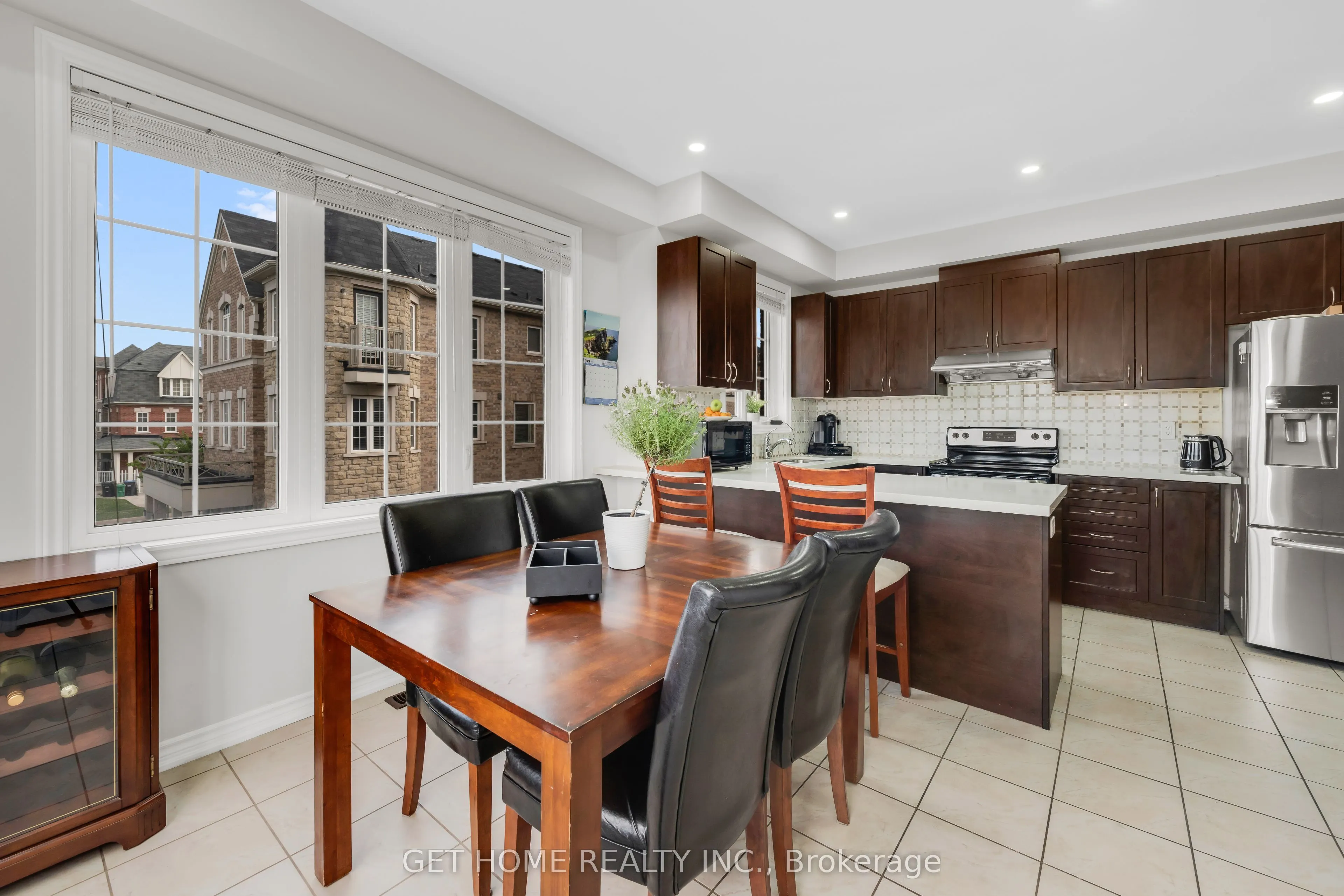 21 Rabbit Run Way