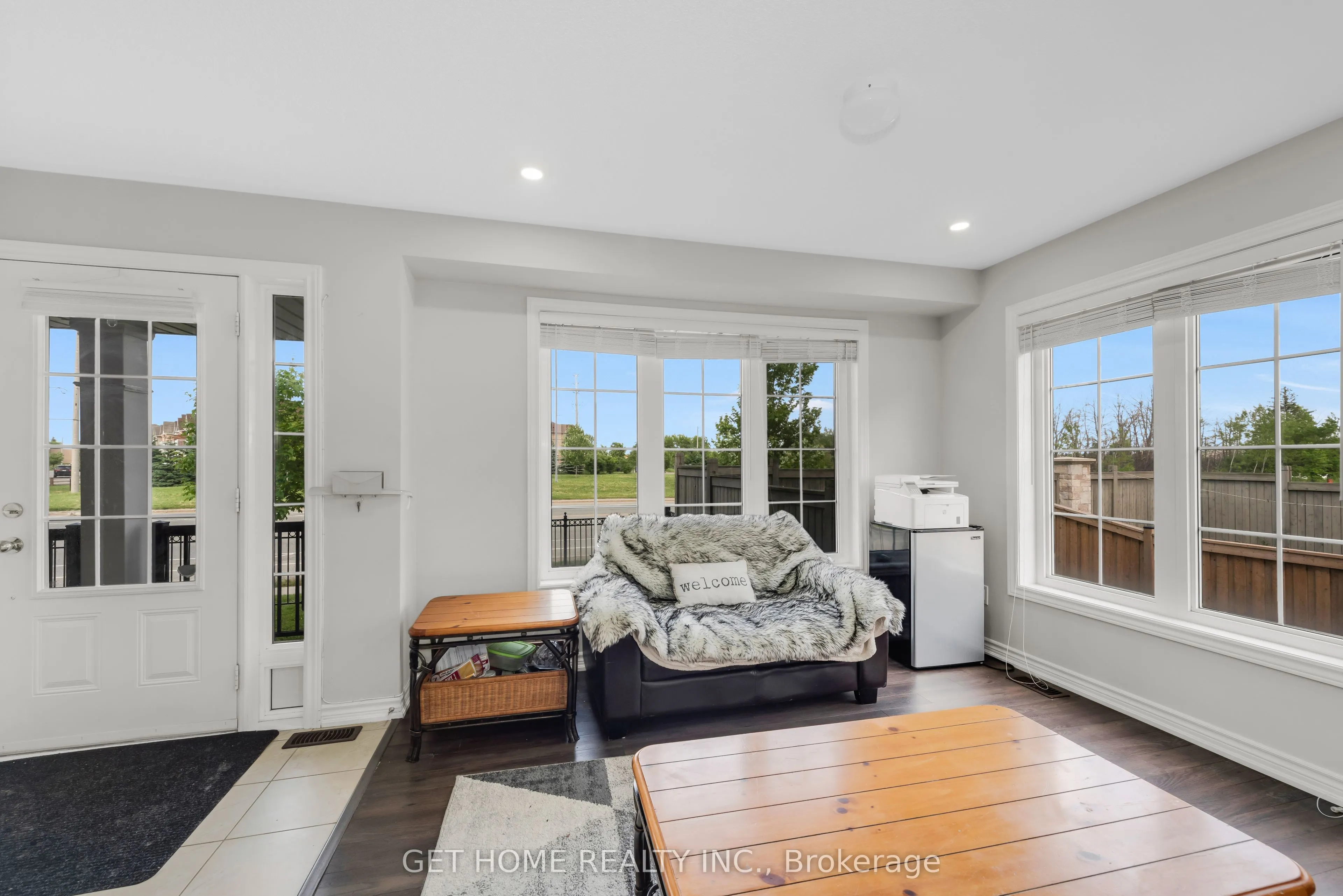 21 Rabbit Run Way