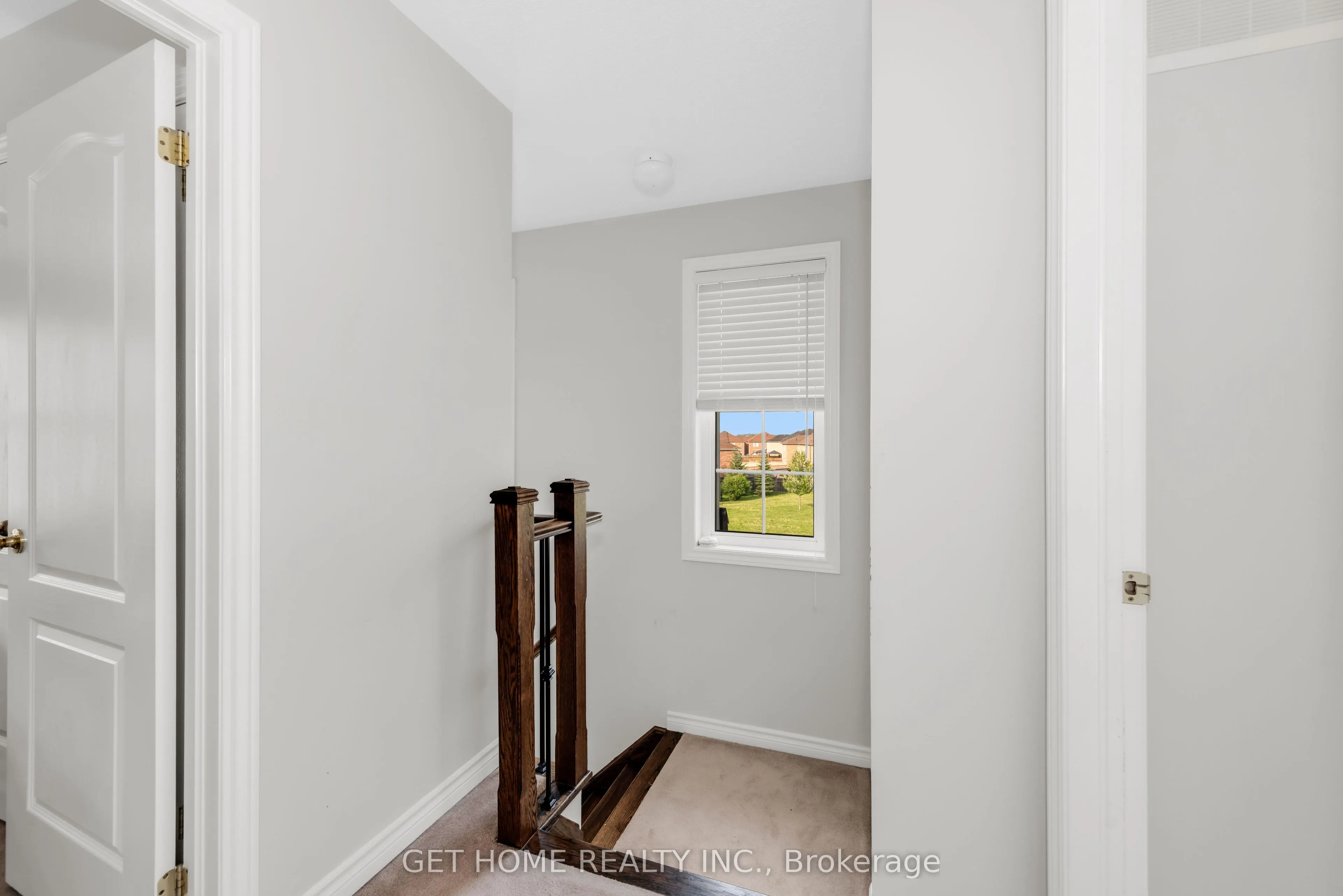 21 Rabbit Run Way