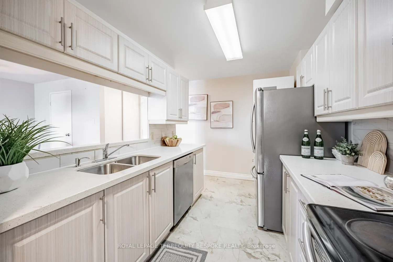 25 Trailwood Drive, #303
