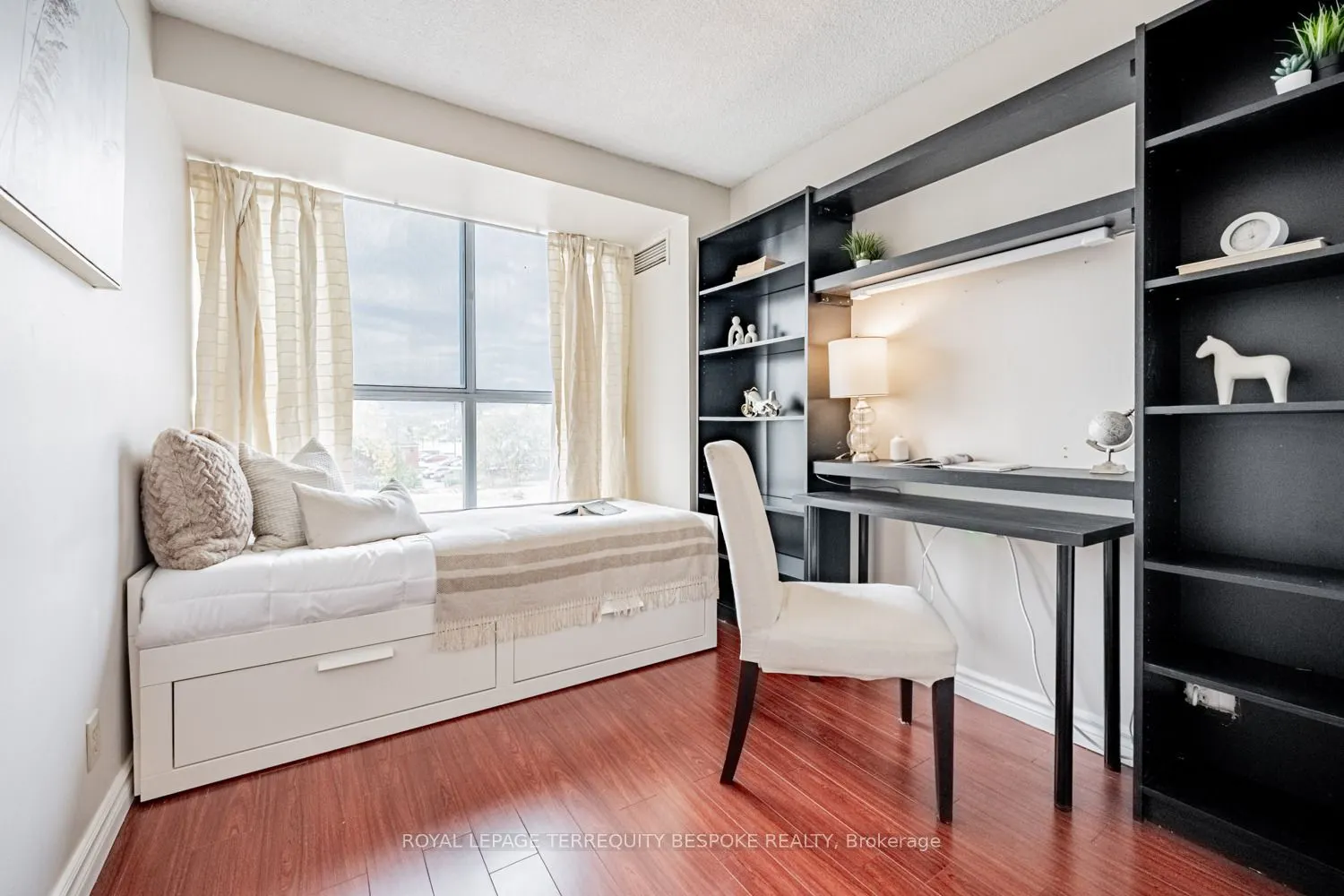 25 Trailwood Drive, #303