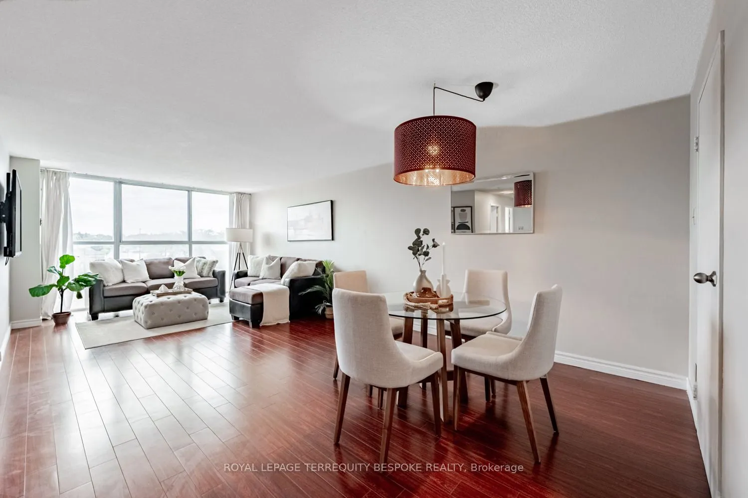 25 Trailwood Drive, #303