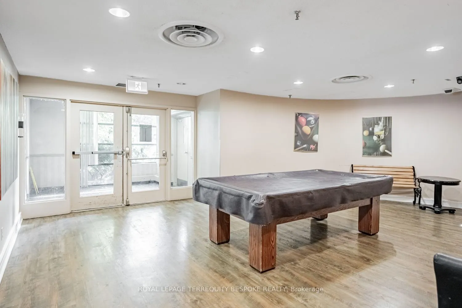 25 Trailwood Drive, #303