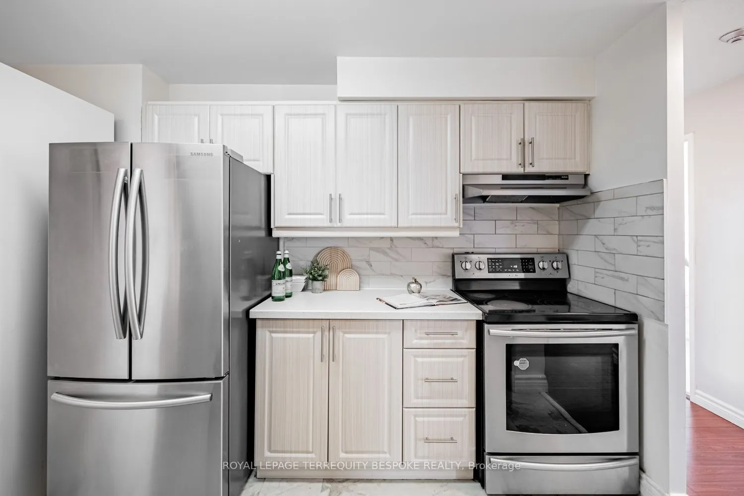 25 Trailwood Drive, #303
