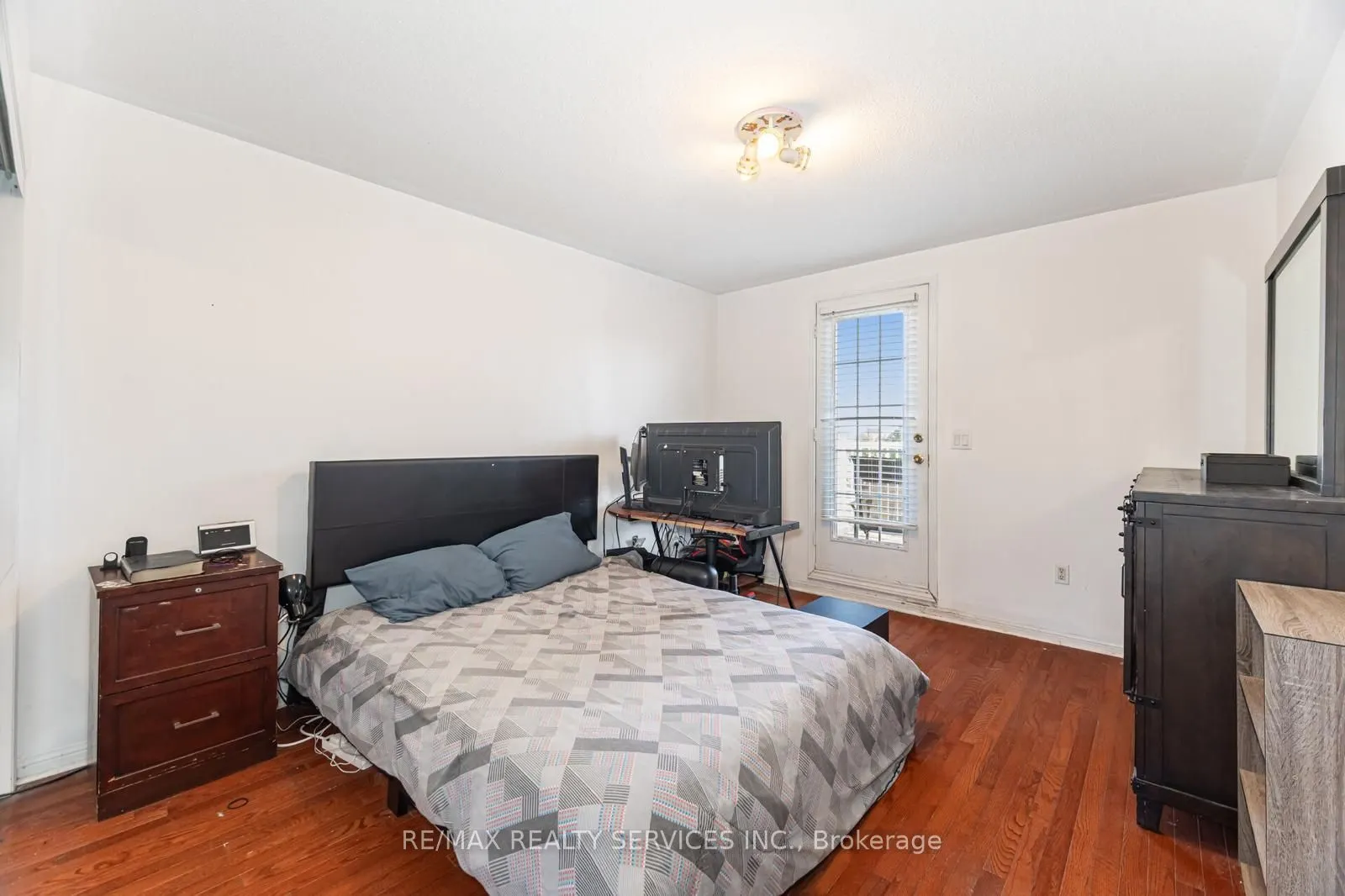 130 Dells Acres