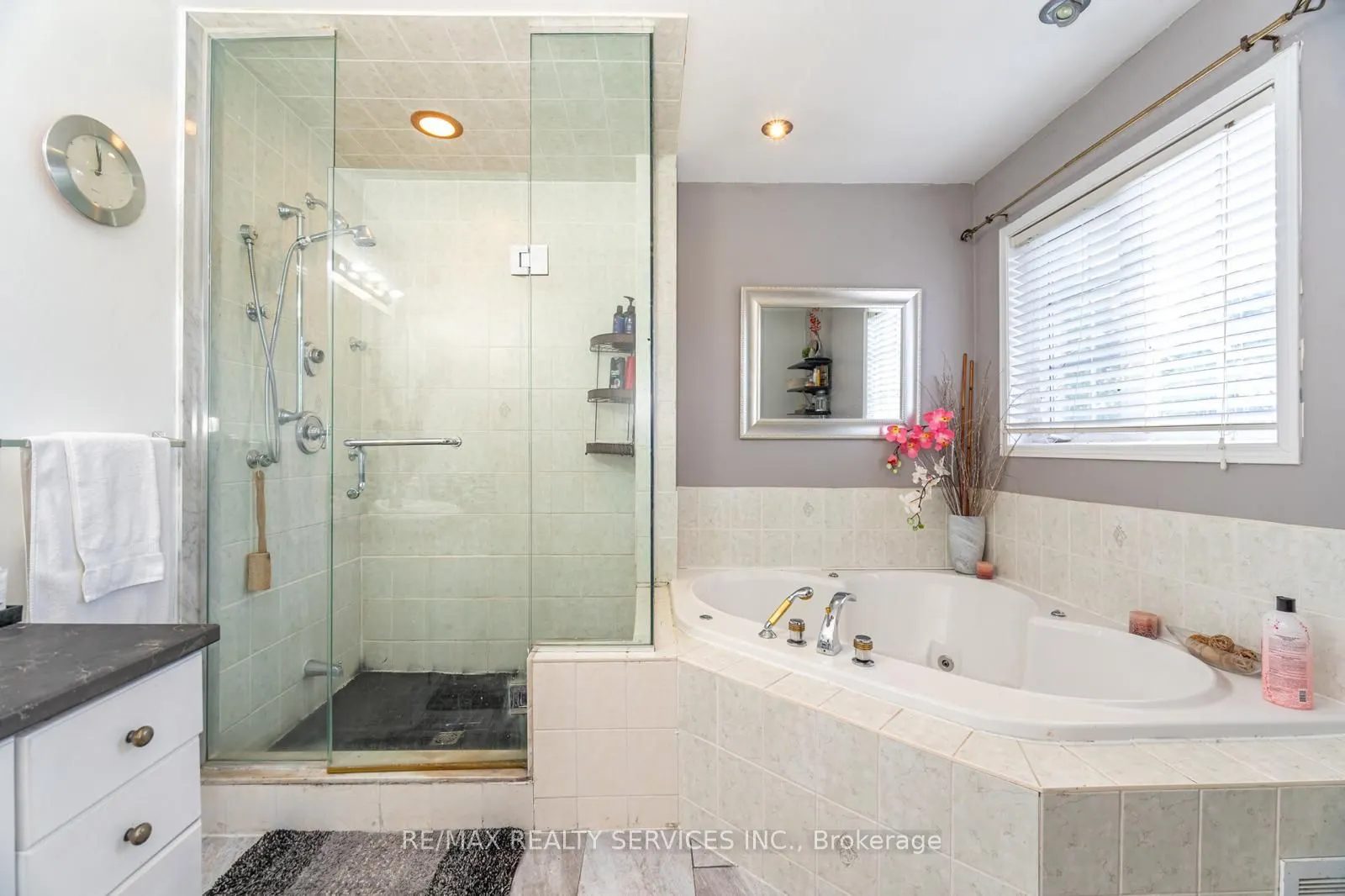 130 Dells Acres