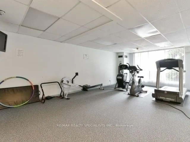 145 Hillcrest Avenue, #204