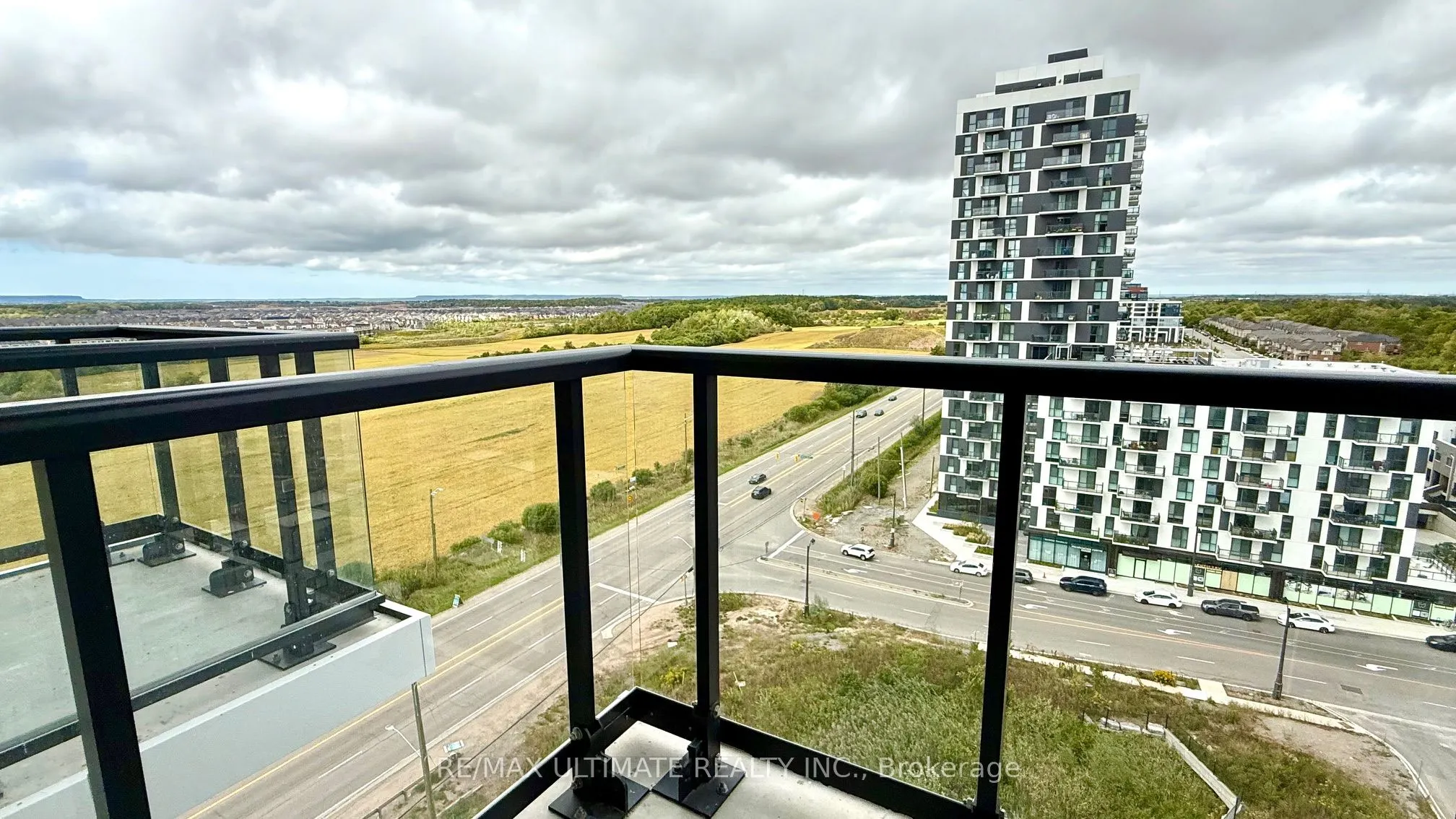 3079 Trafalgar Road, #1206