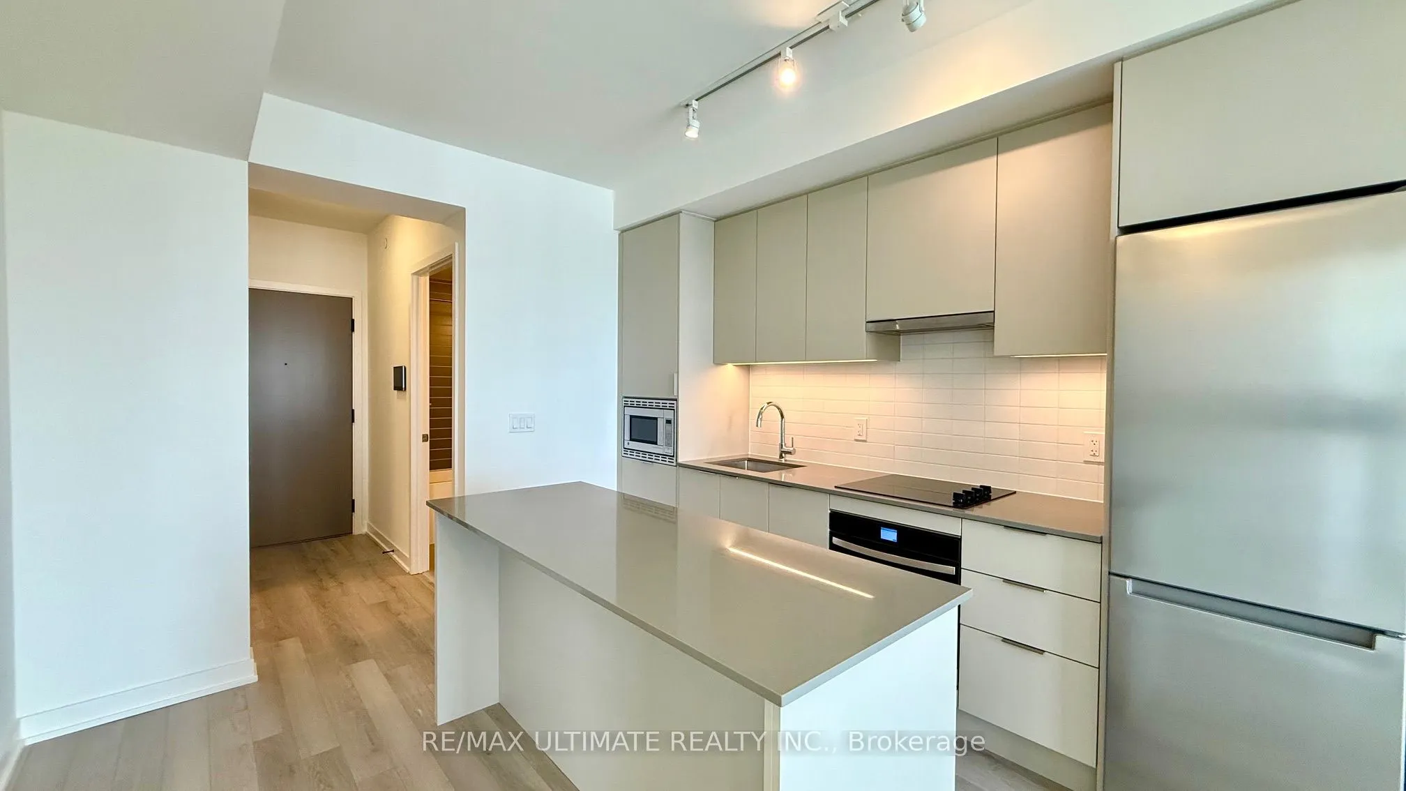 3079 Trafalgar Road, #1206