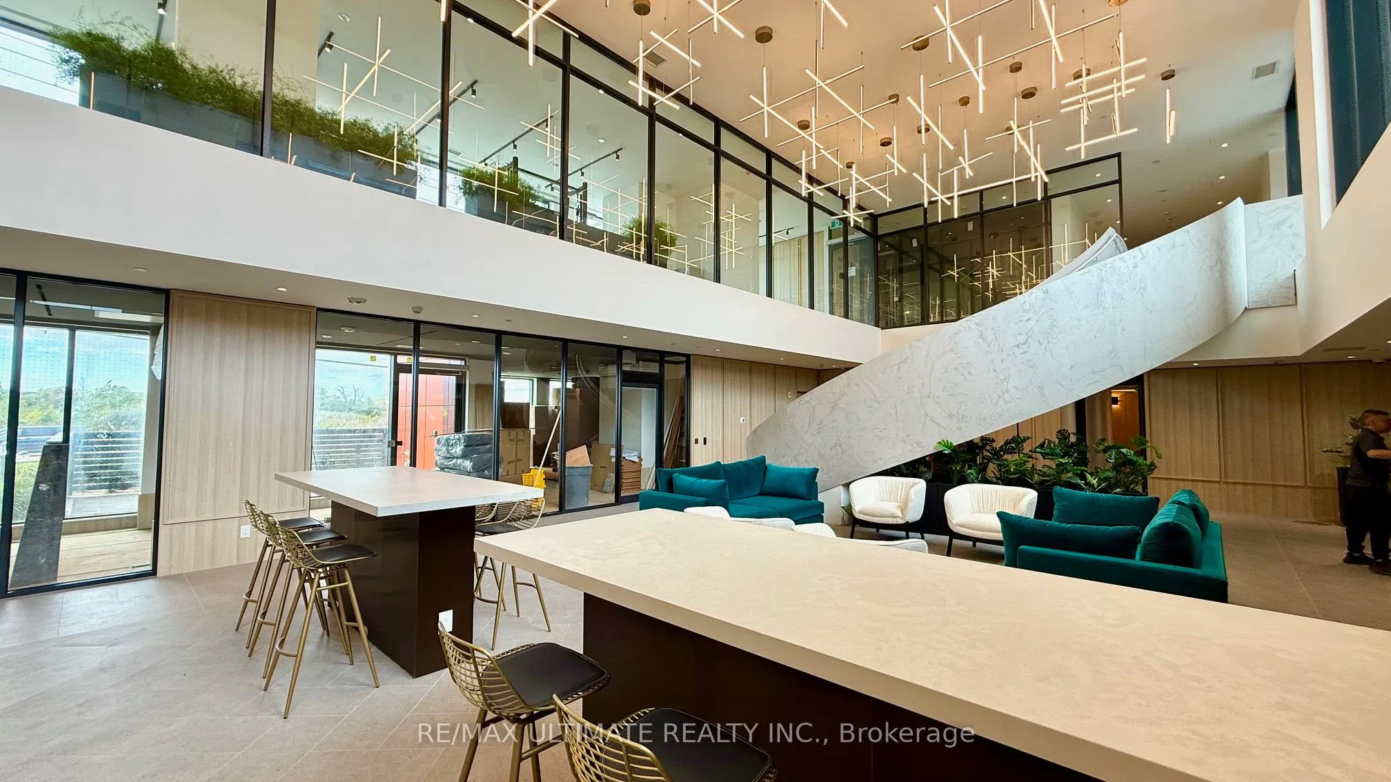 3079 Trafalgar Road, #1206