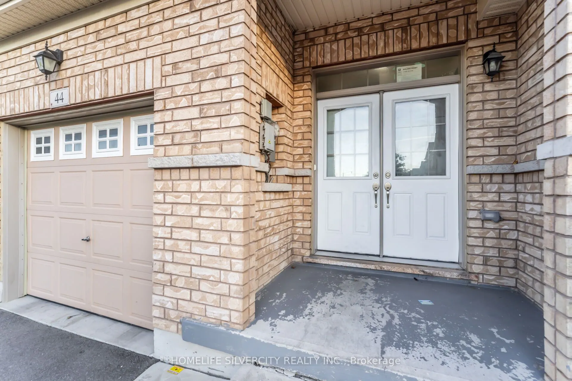 44 Davenfield Circle