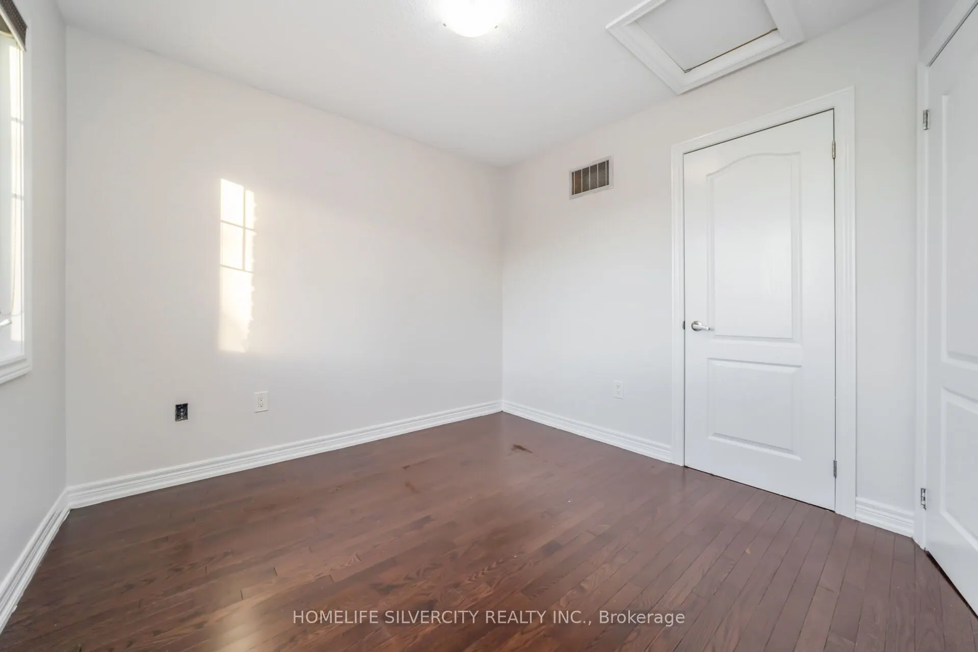 44 Davenfield Circle
