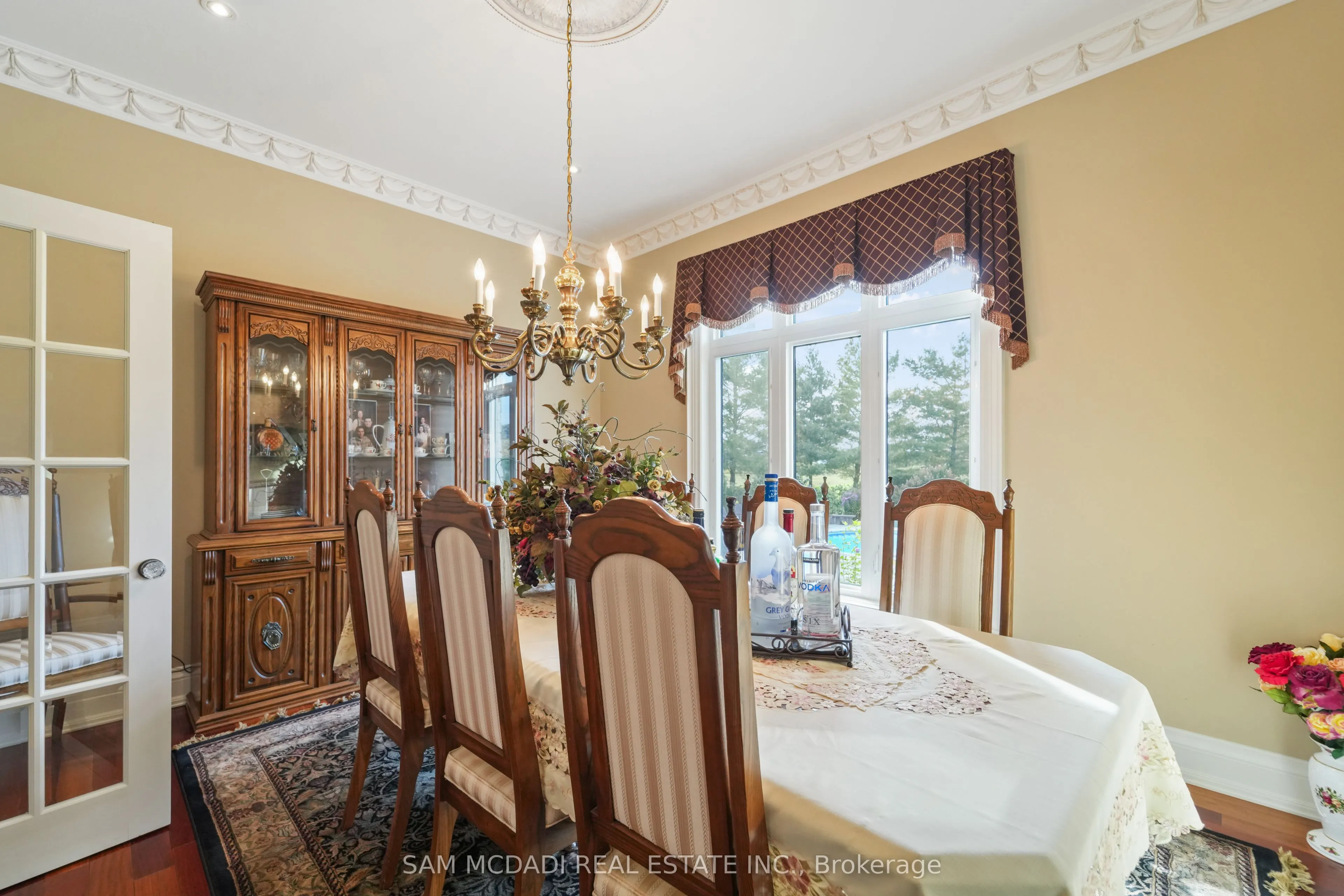 5431 Appleby Line