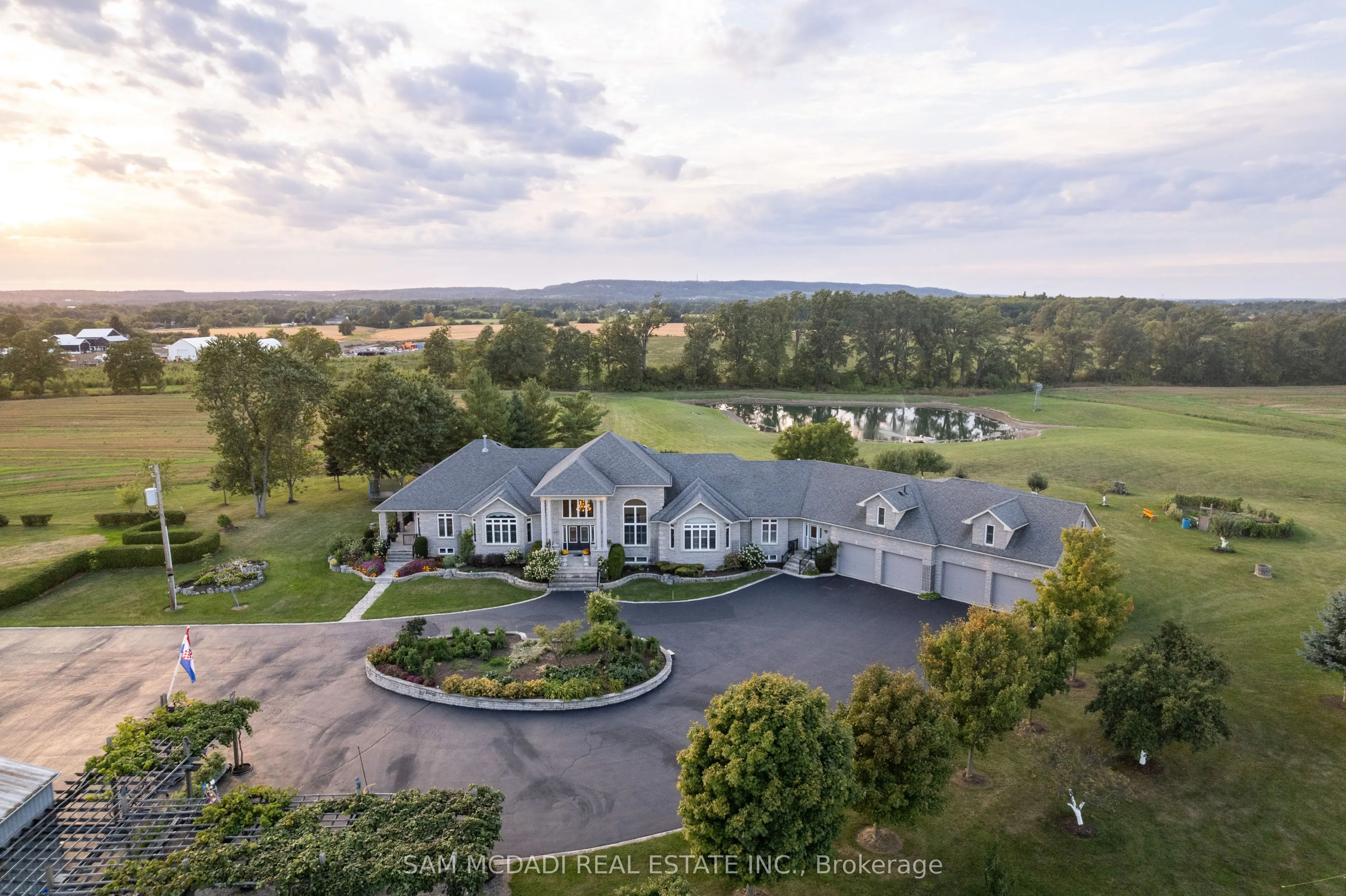 5431 Appleby Line