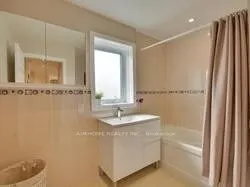 34 Battersea Cres. Battersea Crescent W, #Main