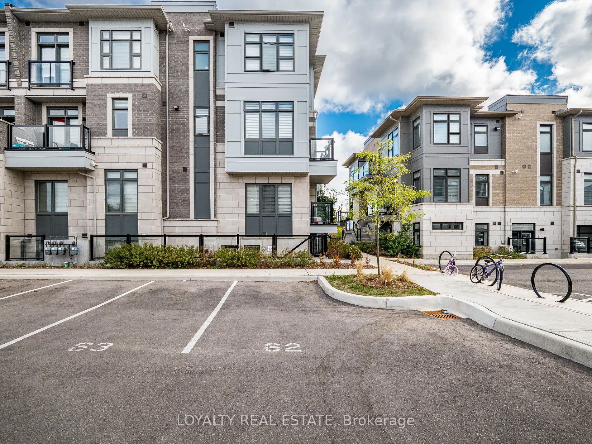 70 Halliford Place, #413