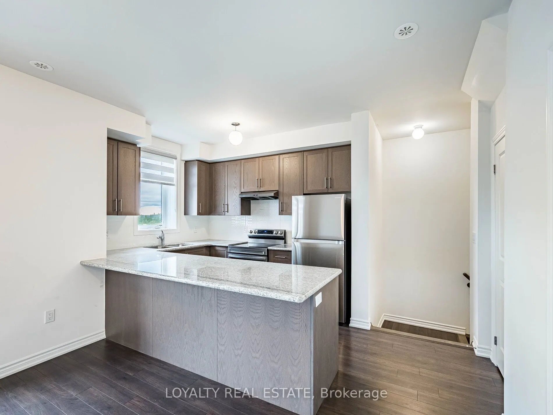 70 Halliford Place, #413