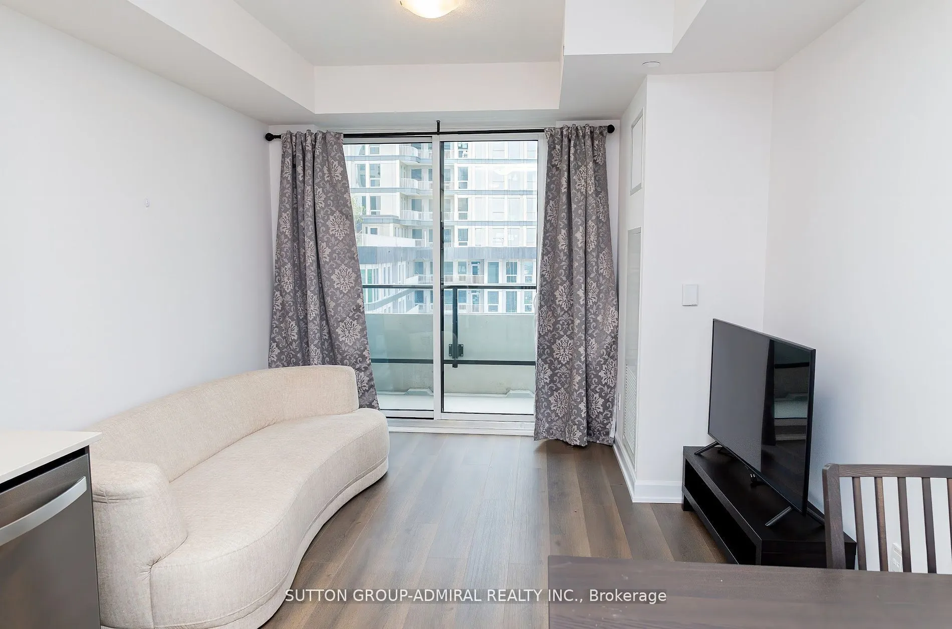 3220 William Coltson Avenue, #1307