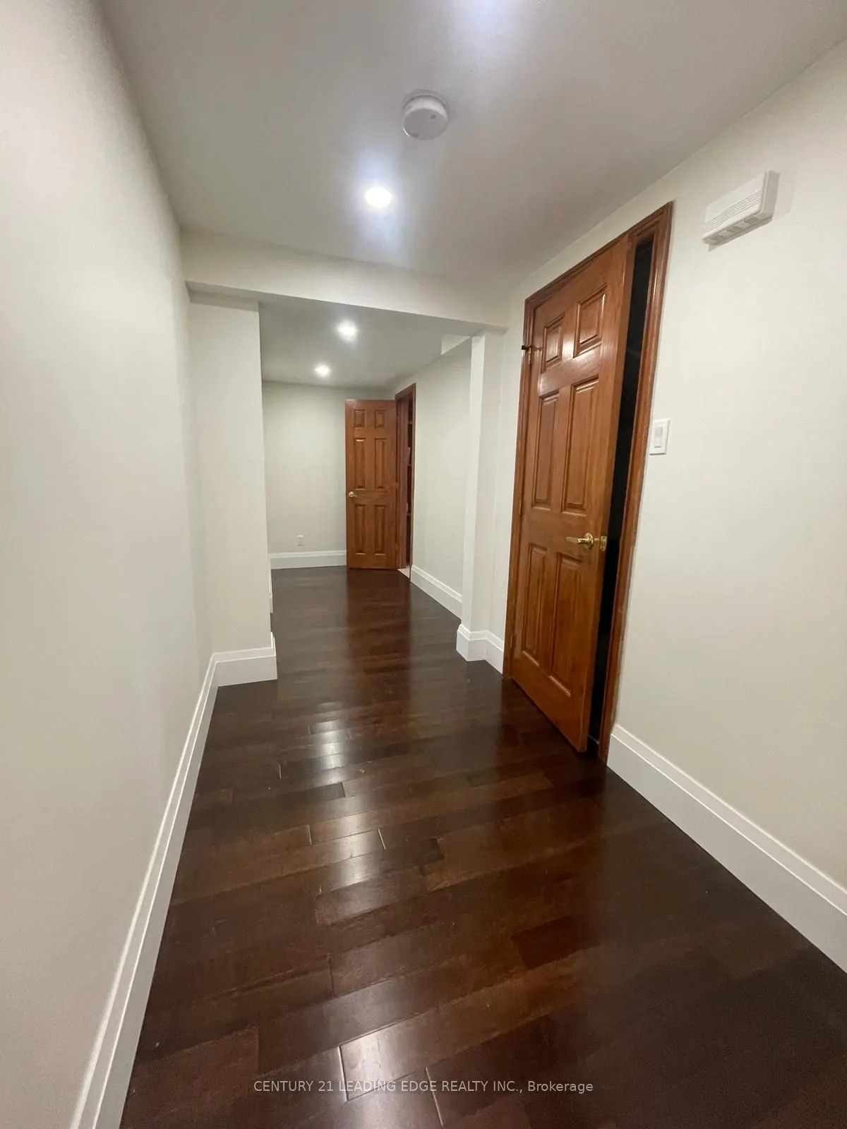 1000 Lovingston Crescent